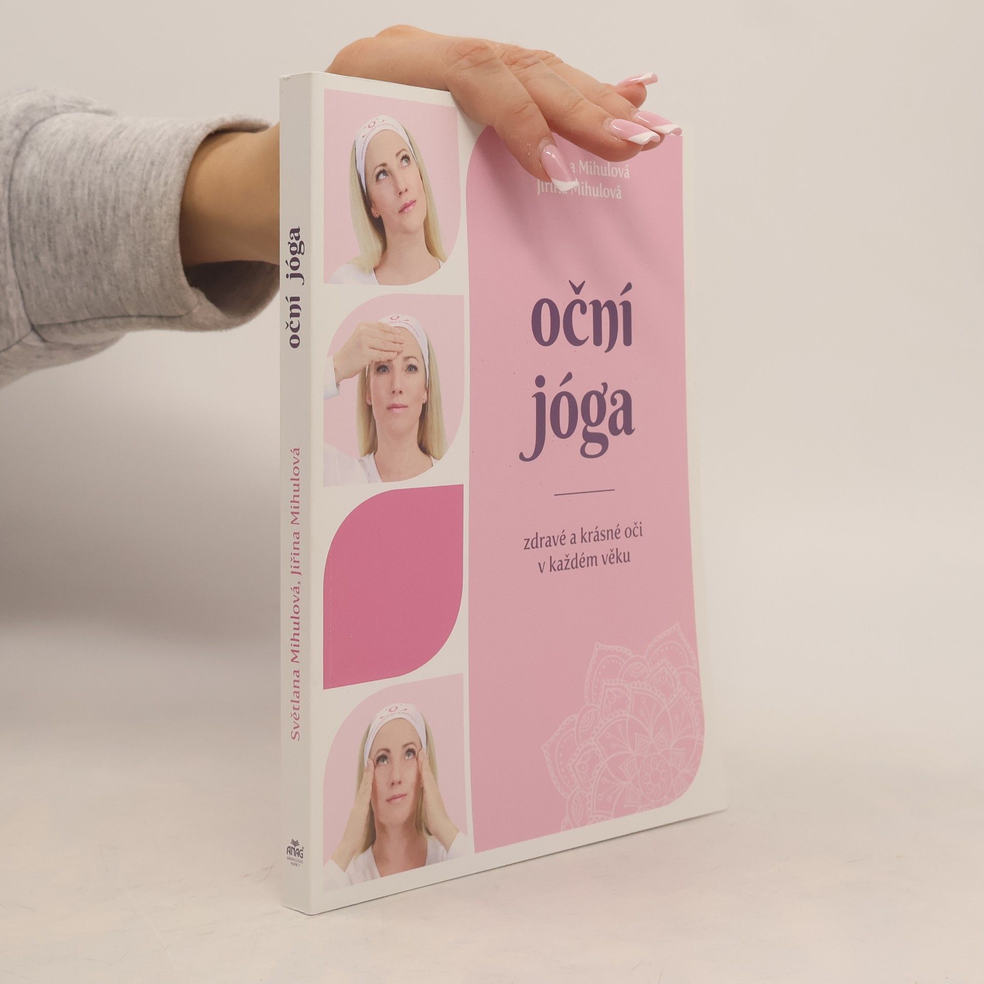 Oční jóga. zdravé a krásné oči v každém věku