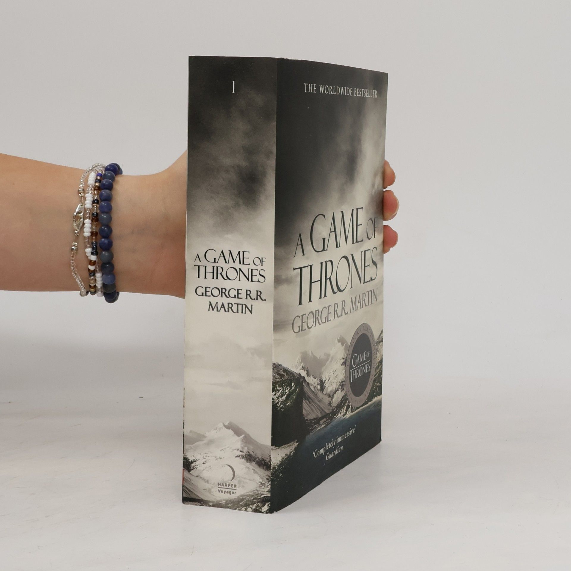 George R. R. Martin A Game of Thrones : Book one of A song of ice and fire