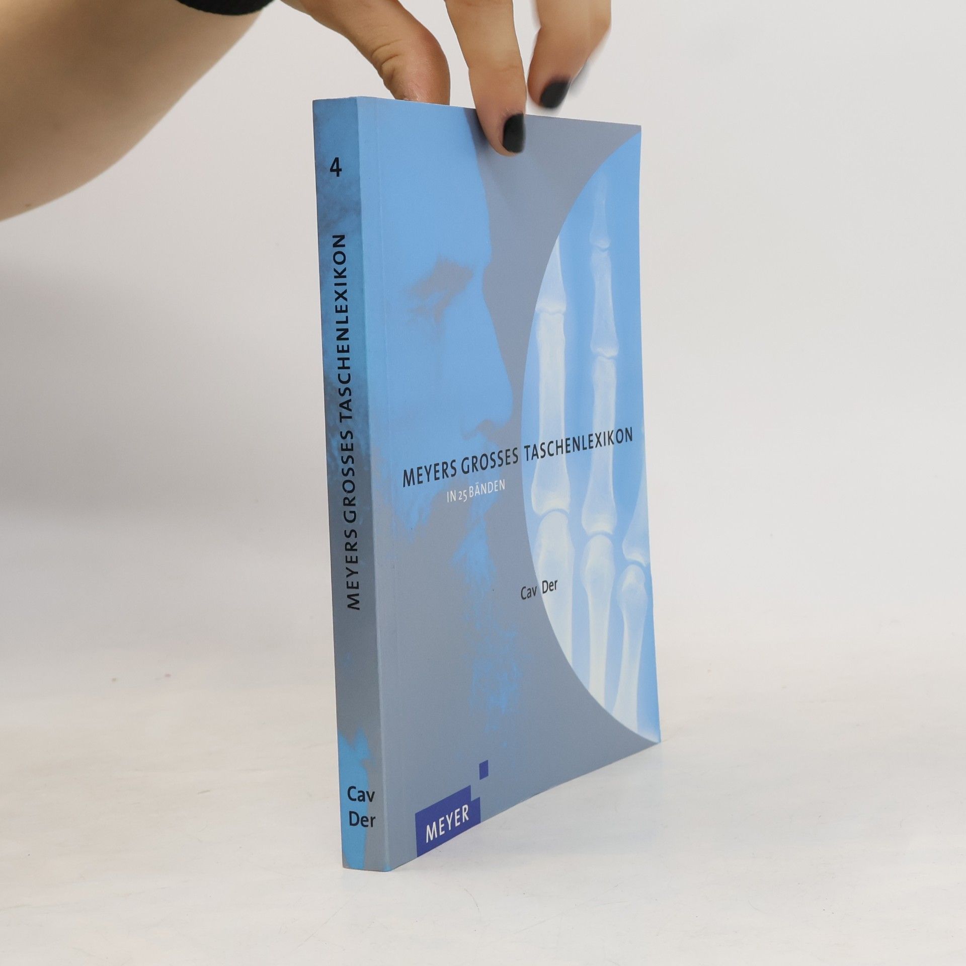 Autorenkollektiv Meyers grosses Taschenlexikon 4