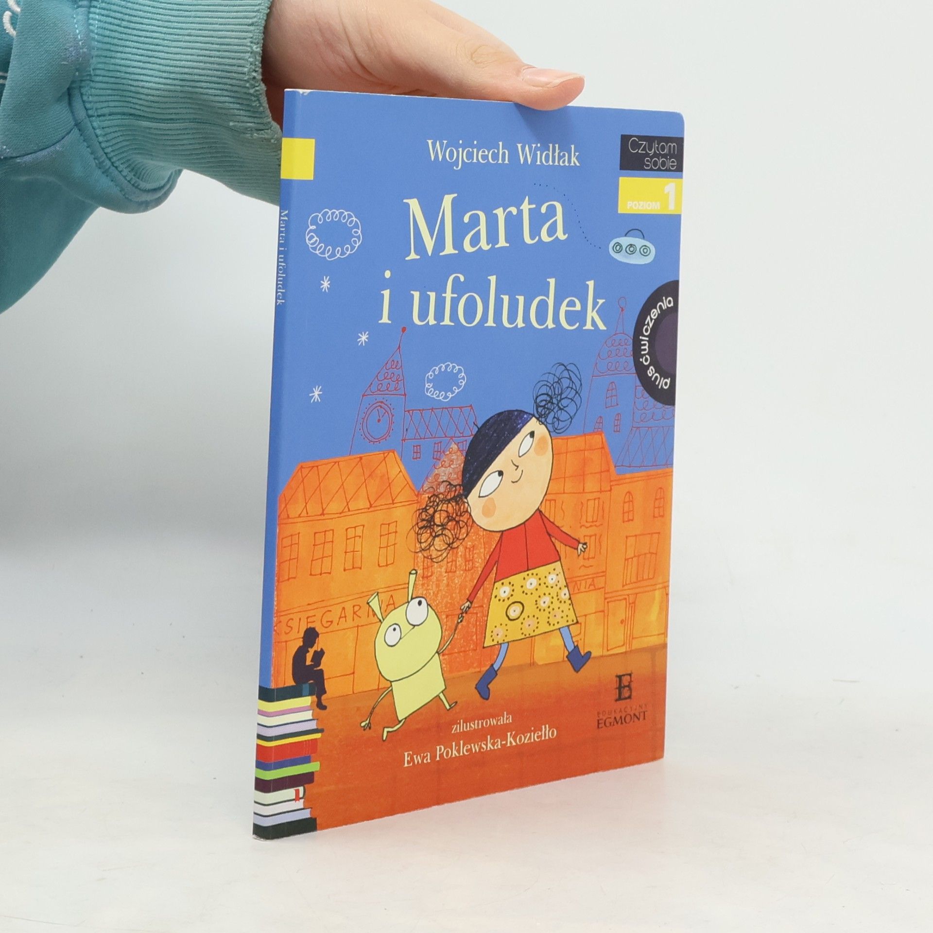 Czytam sobie Marta i ufoludek