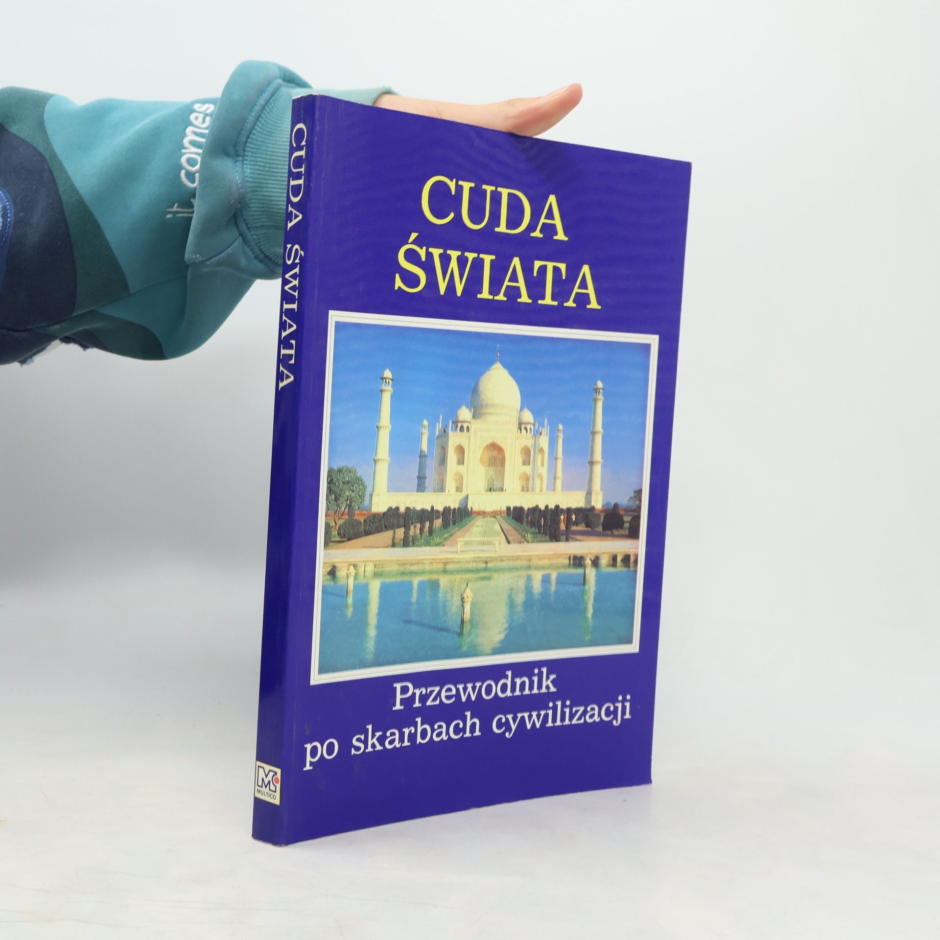 Various authors Cuda Świata
