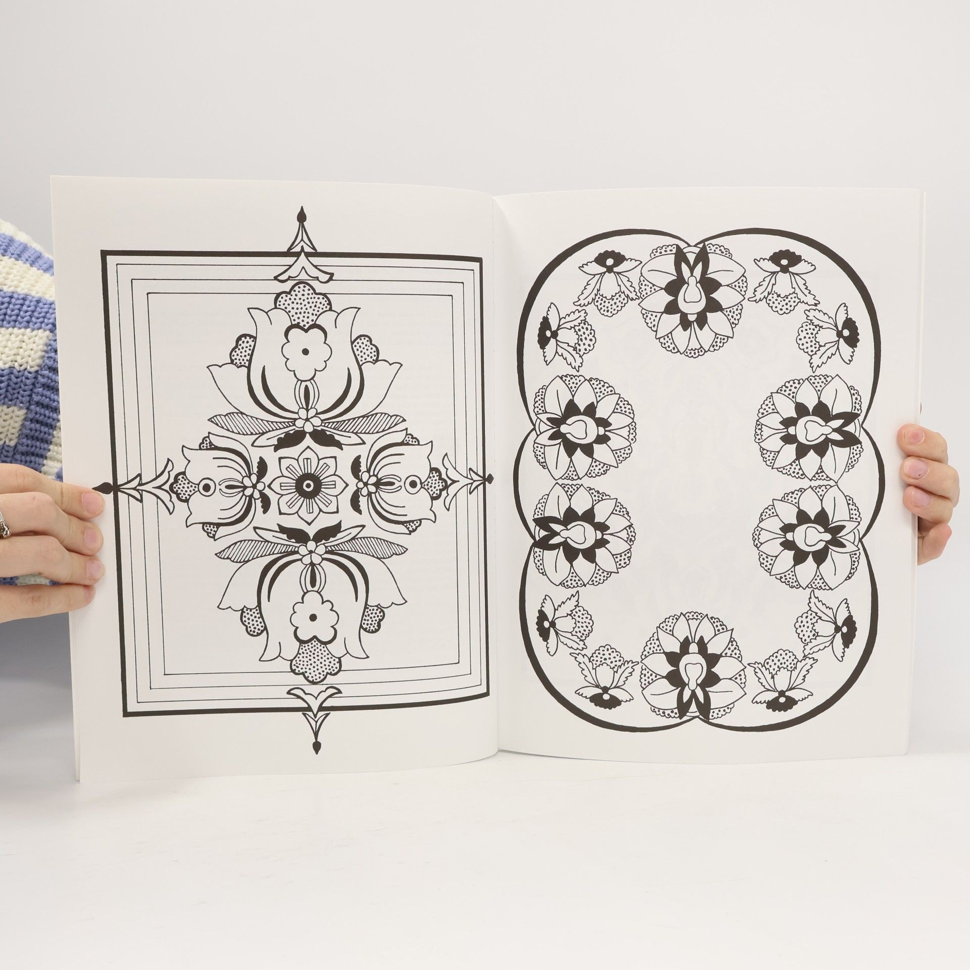 Mehry Motamen Reid The International Design Library: Persian Carpet Designs