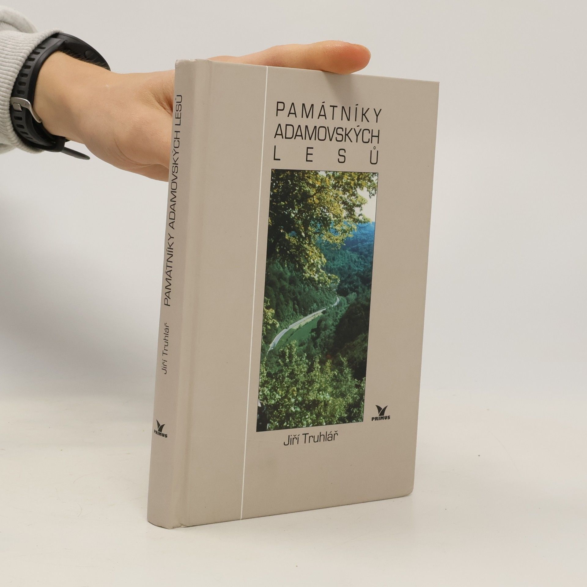 Památníky Adamovských lesů