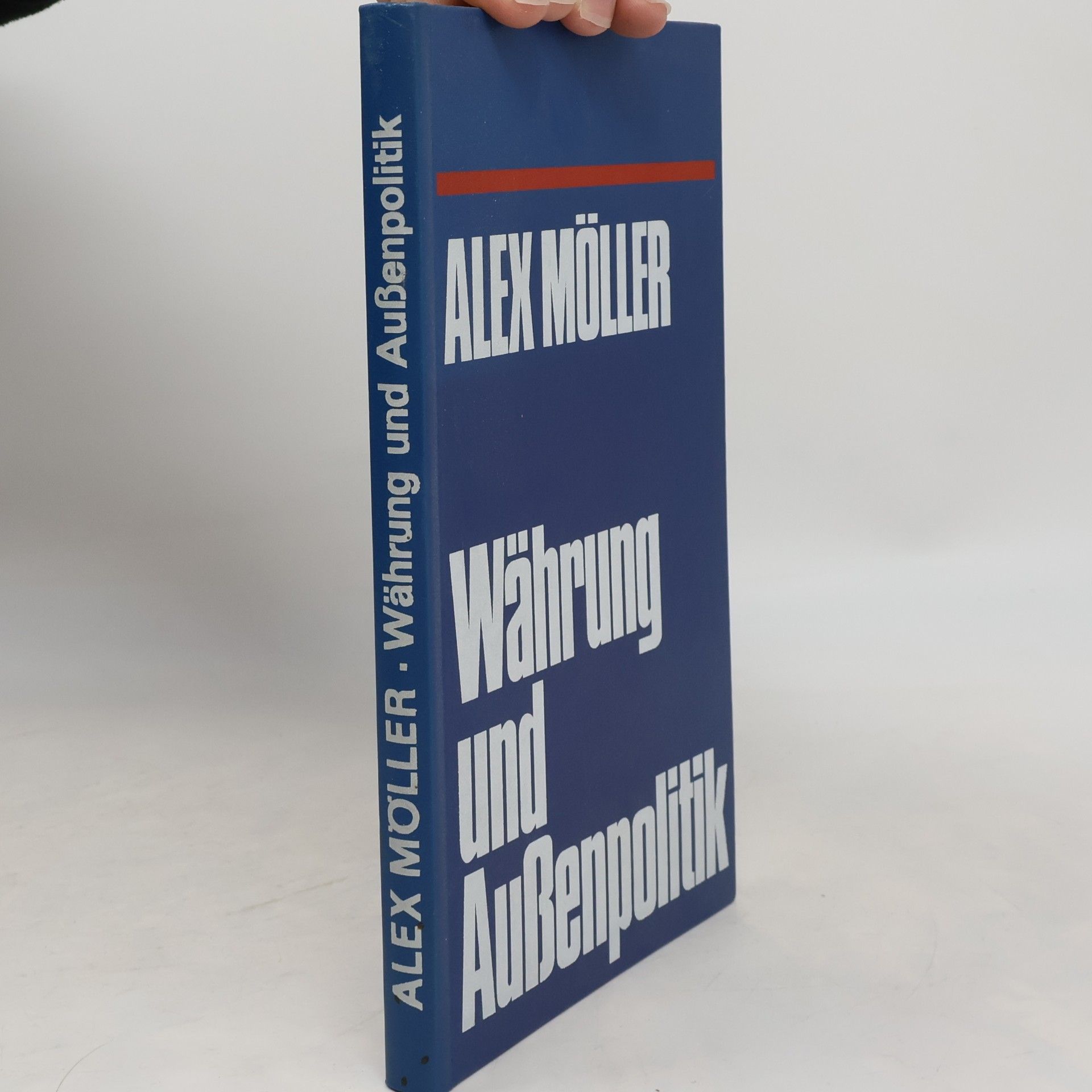 Währung und Aussenpolitik