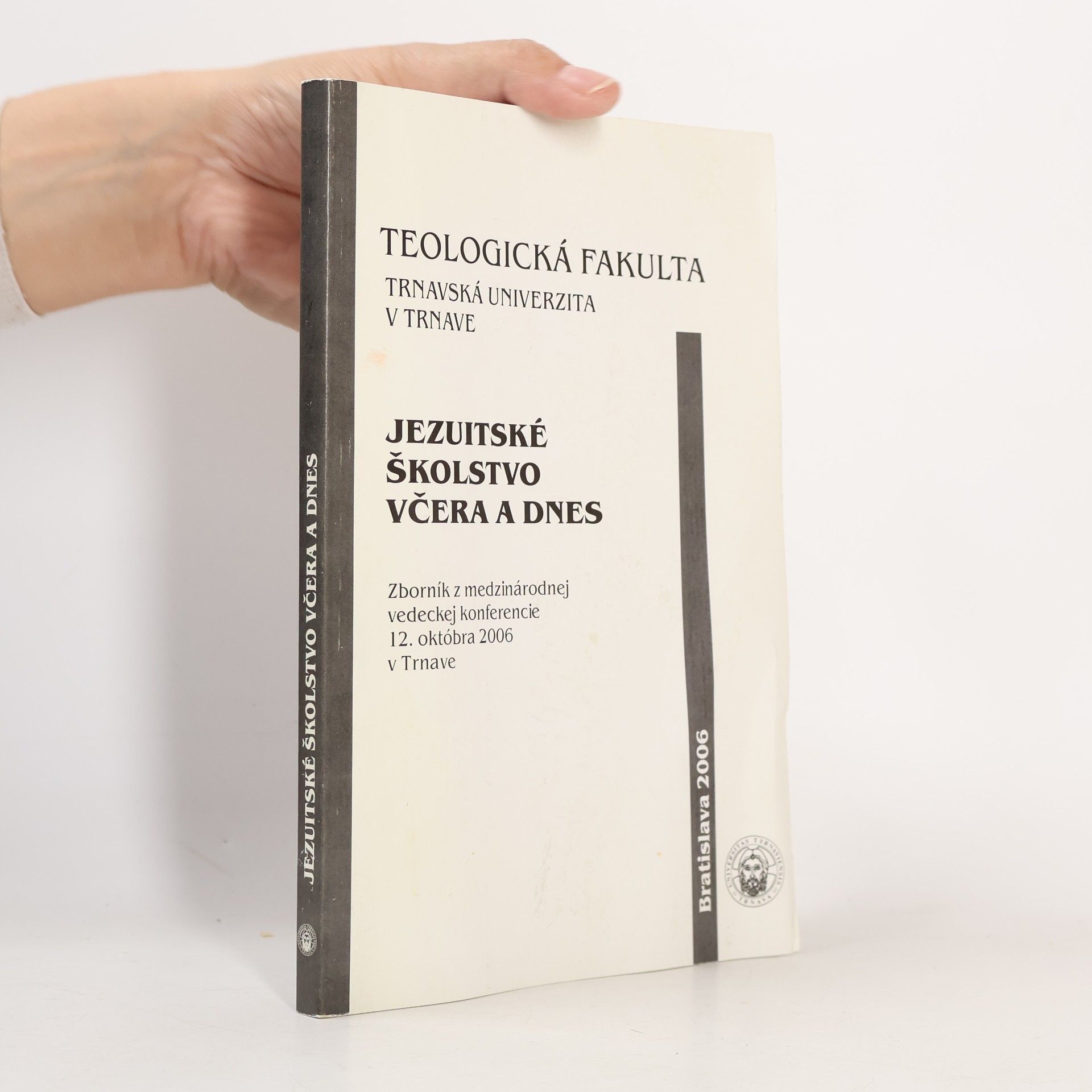 Jezuitské školstvo včera a dnes