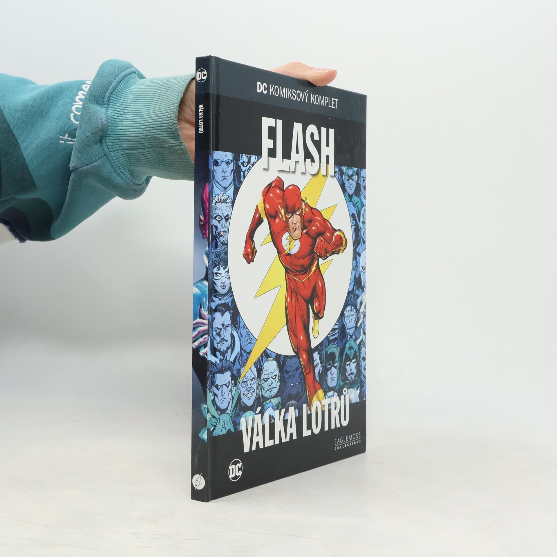 Collectif d'auteurs Flash. Válka lotrů