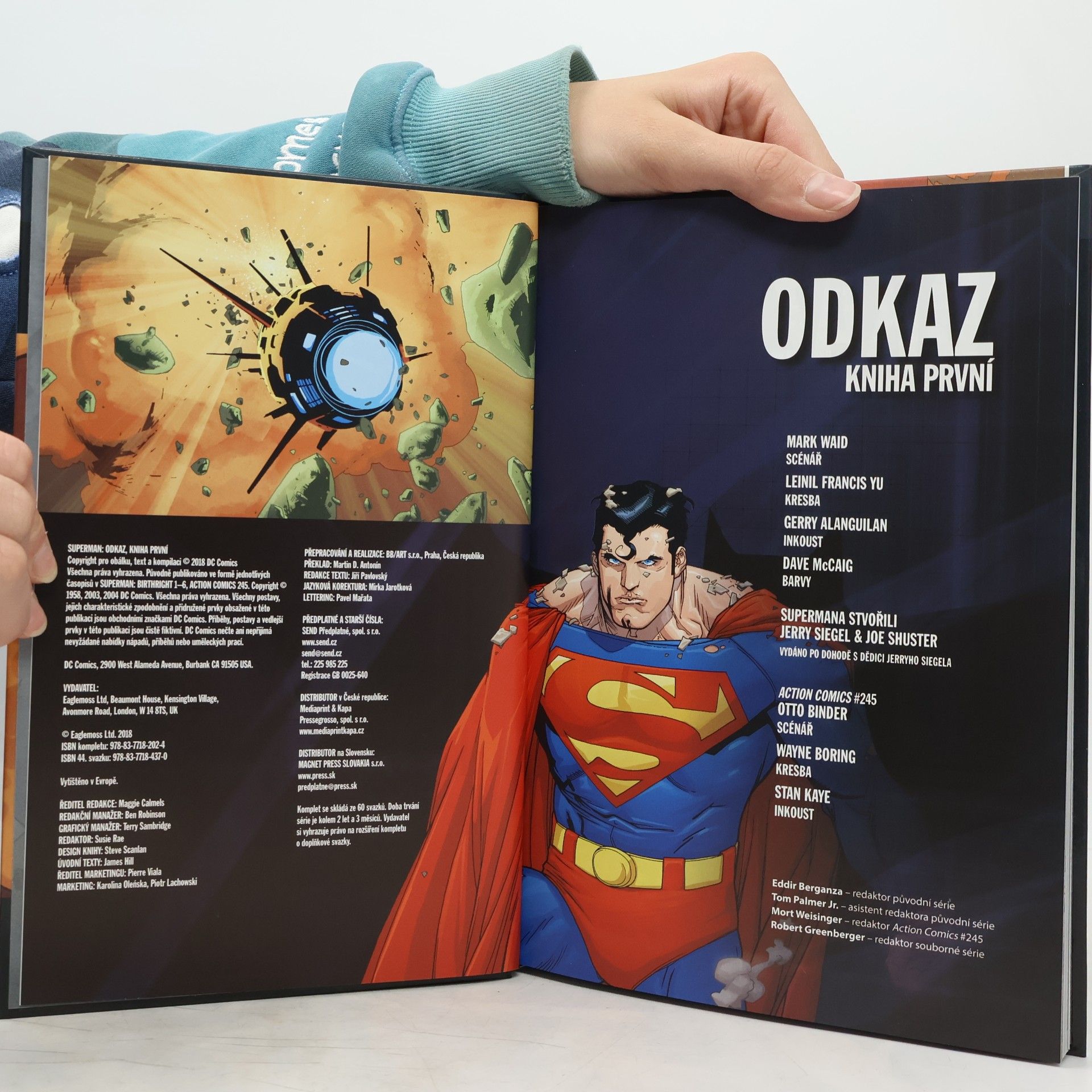 Various authors Superman. Odkaz, kniha první