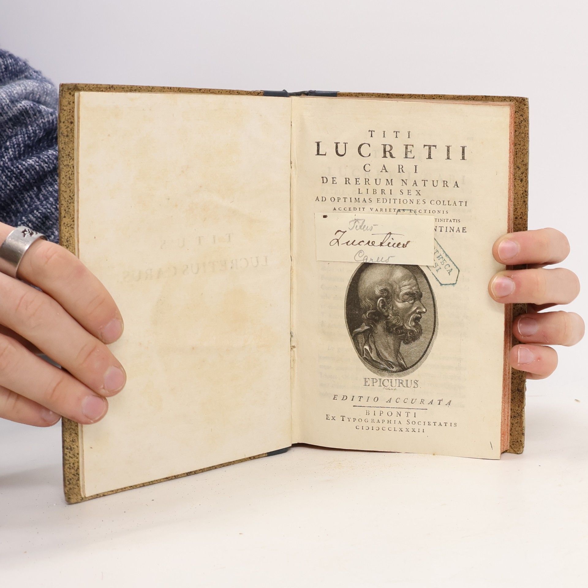 Kolektiv autorů Titius Lucretius