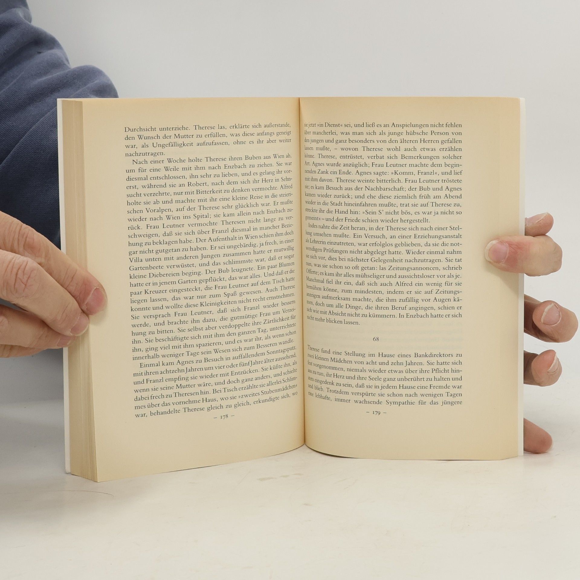 Arthur Schnitzler Therese. Chronik eines Frauenlebens