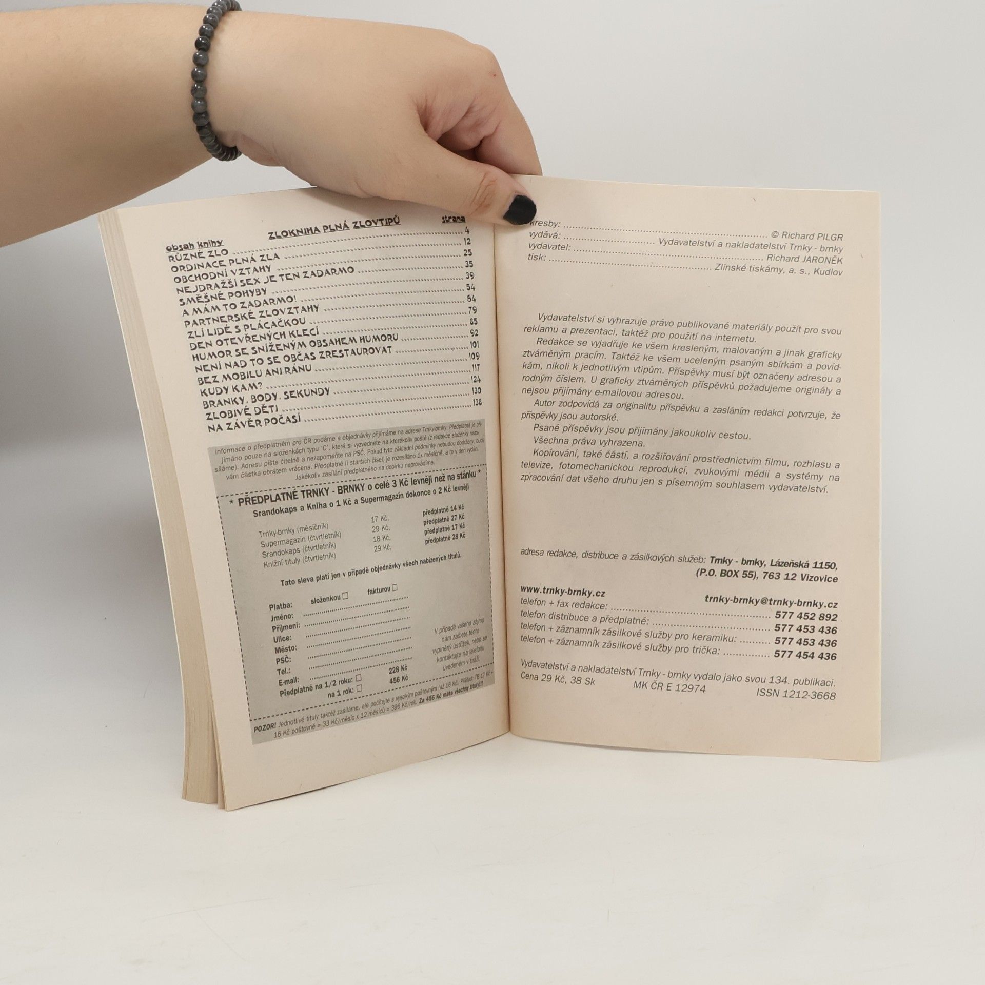 Autorenkollektiv Trnky Brnky. Zlokniha plná zlovtipů