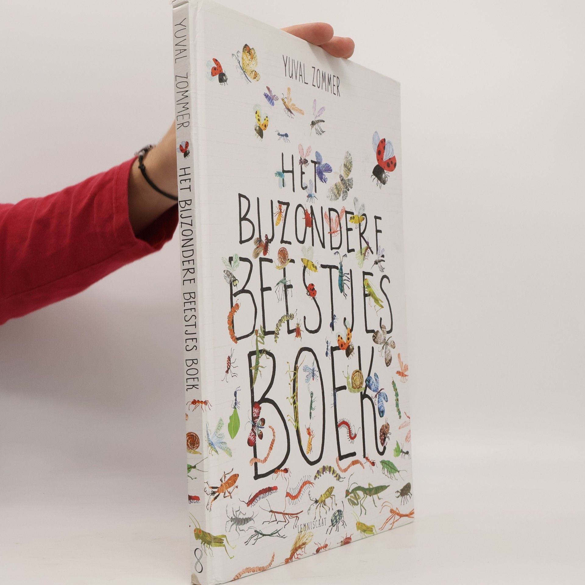 Yuval Zommer Het bijzondere beestjes boek