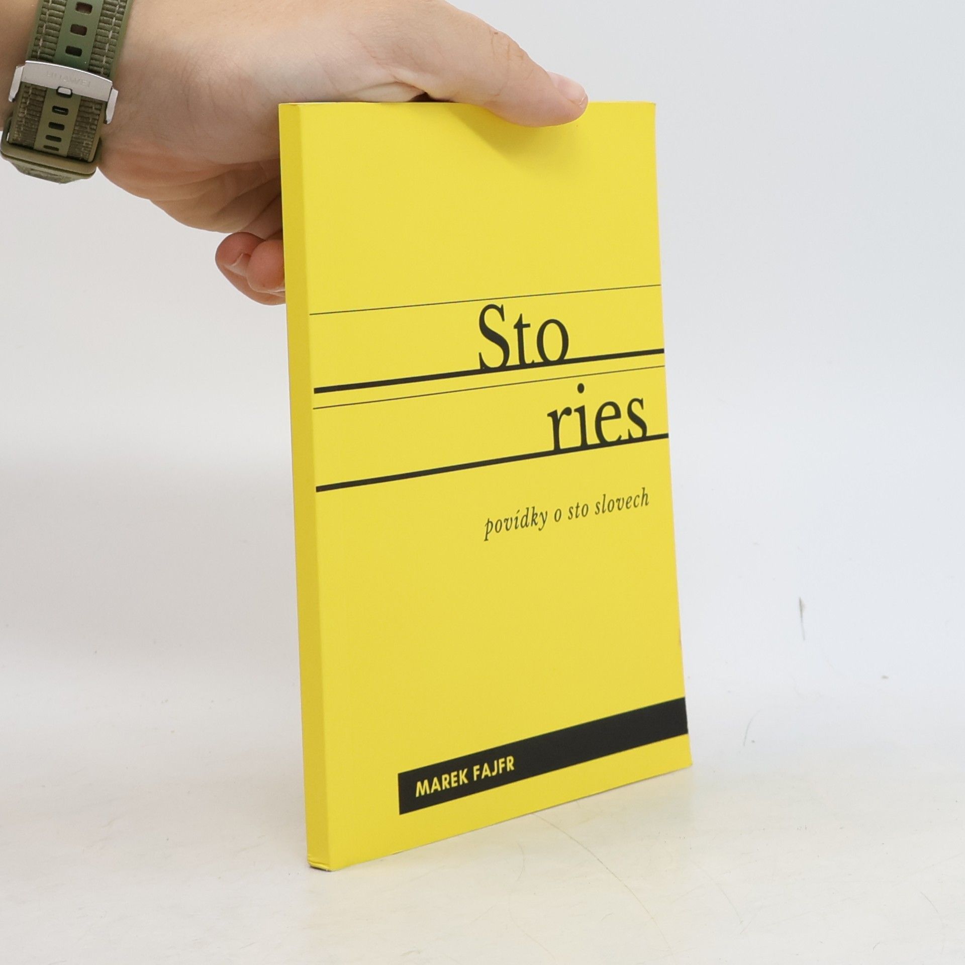 Sto ries: povídky o sto slovech