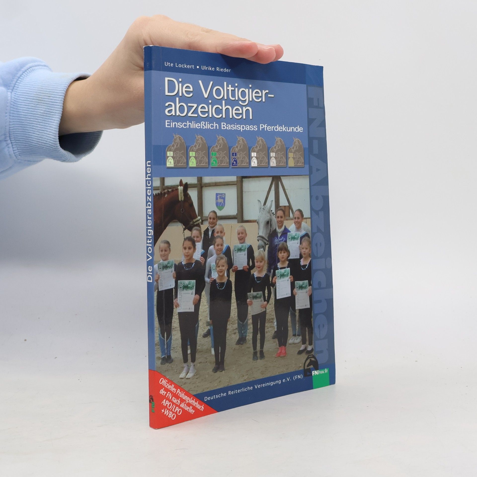 Ute Lockert Die Voltigierabzeichen
