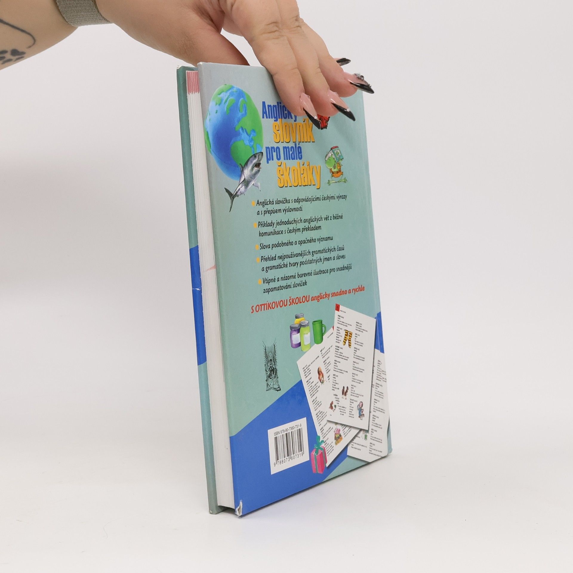 Autorenkollektiv Anglický slovník pro malé školáky