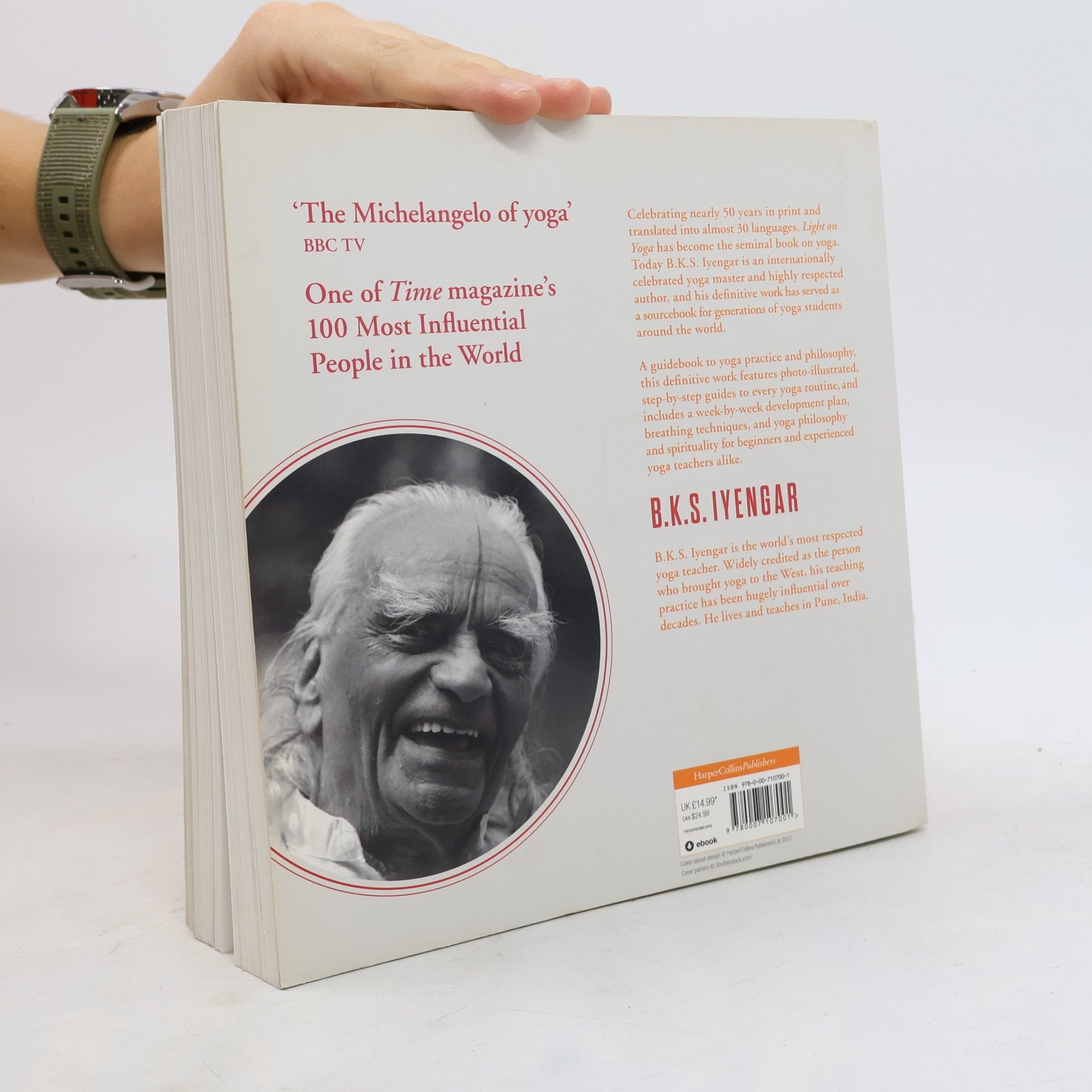 B. K. S. Iyengar Light on yoga