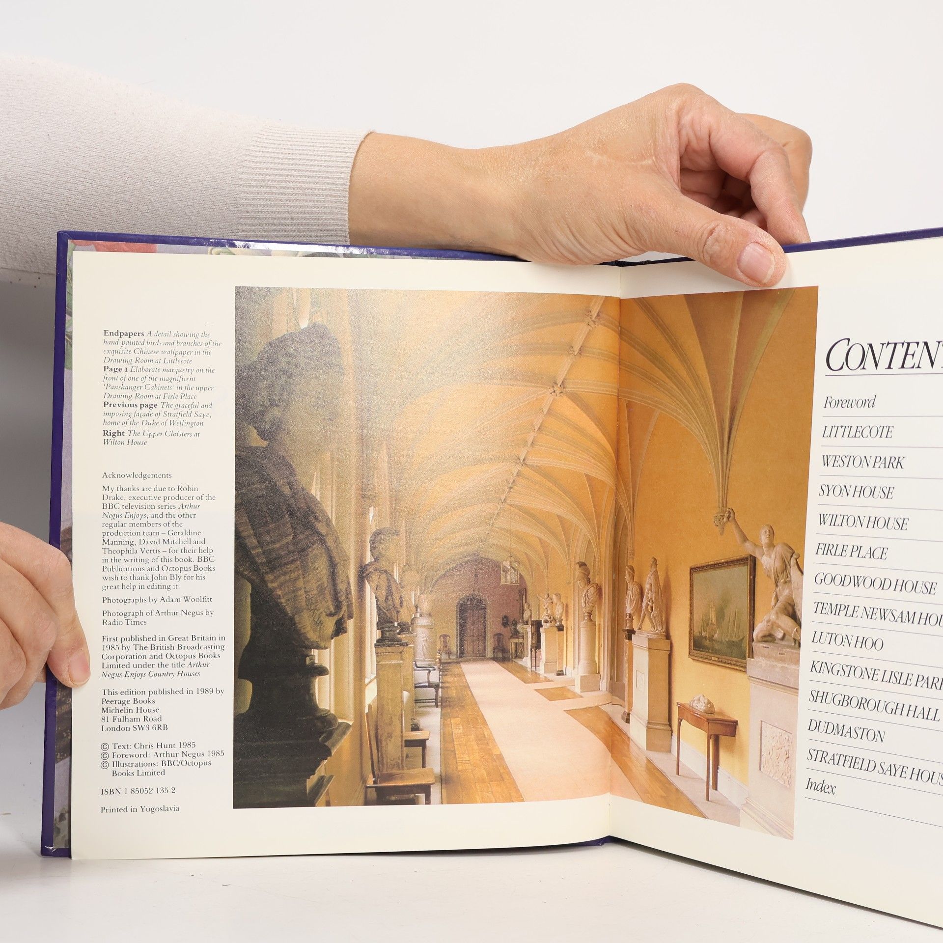 Arthur Negus A Tour of Twelve Great Country Houses