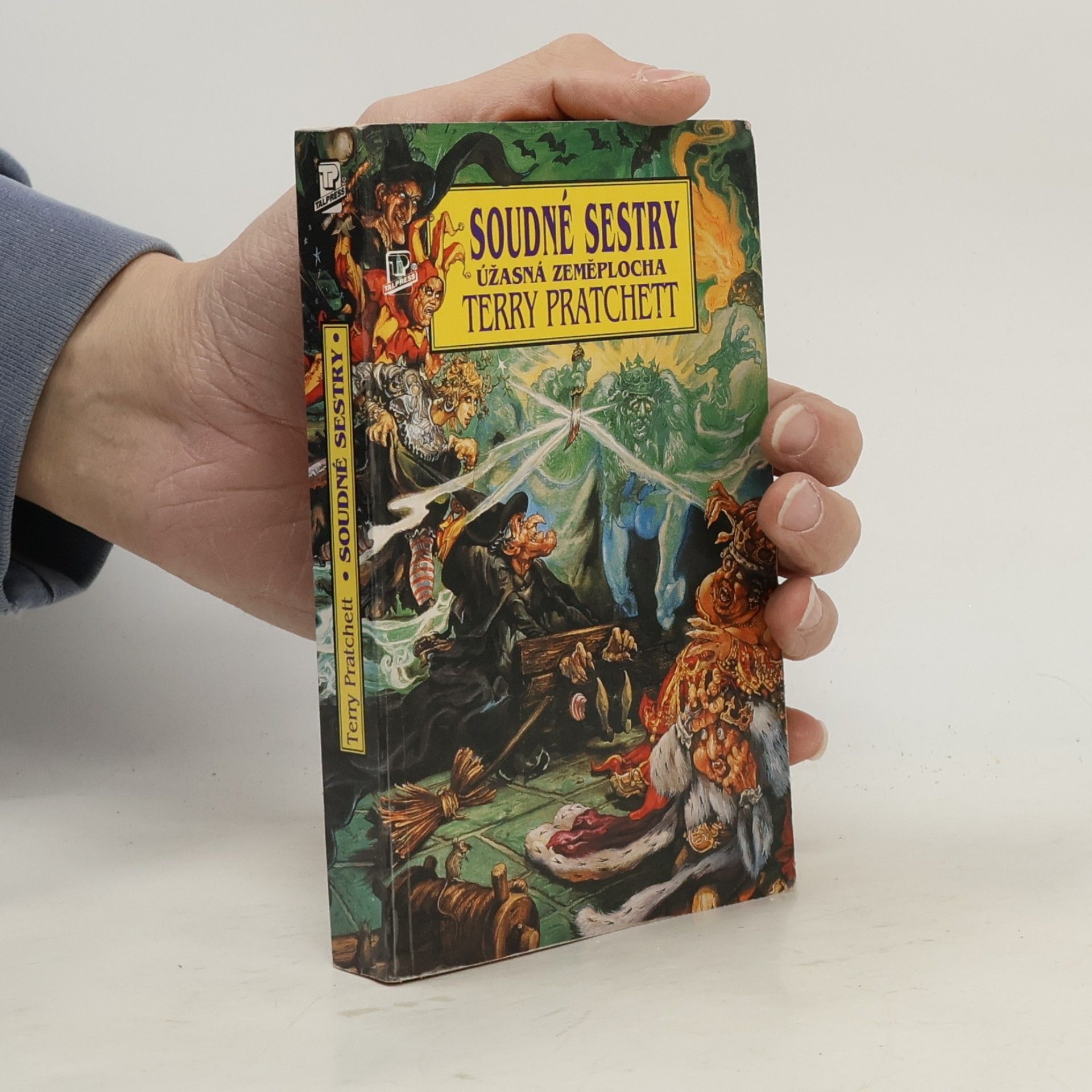 Terry Pratchett Soudné sestry