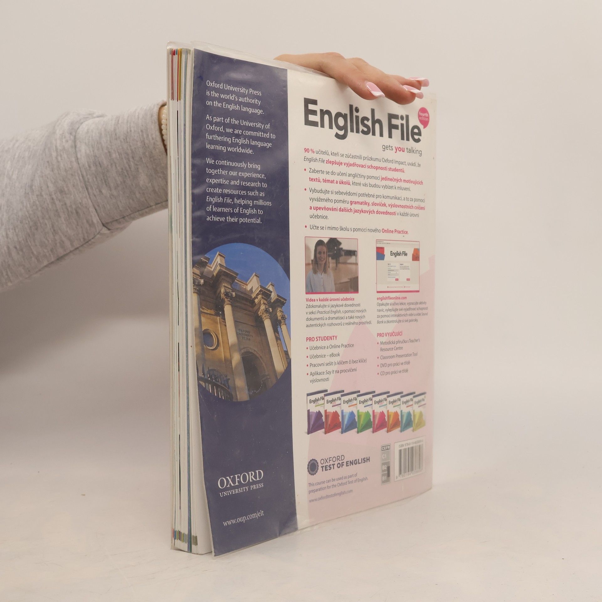Kate Chomacki English File: Intermediate Plus, Student's Book