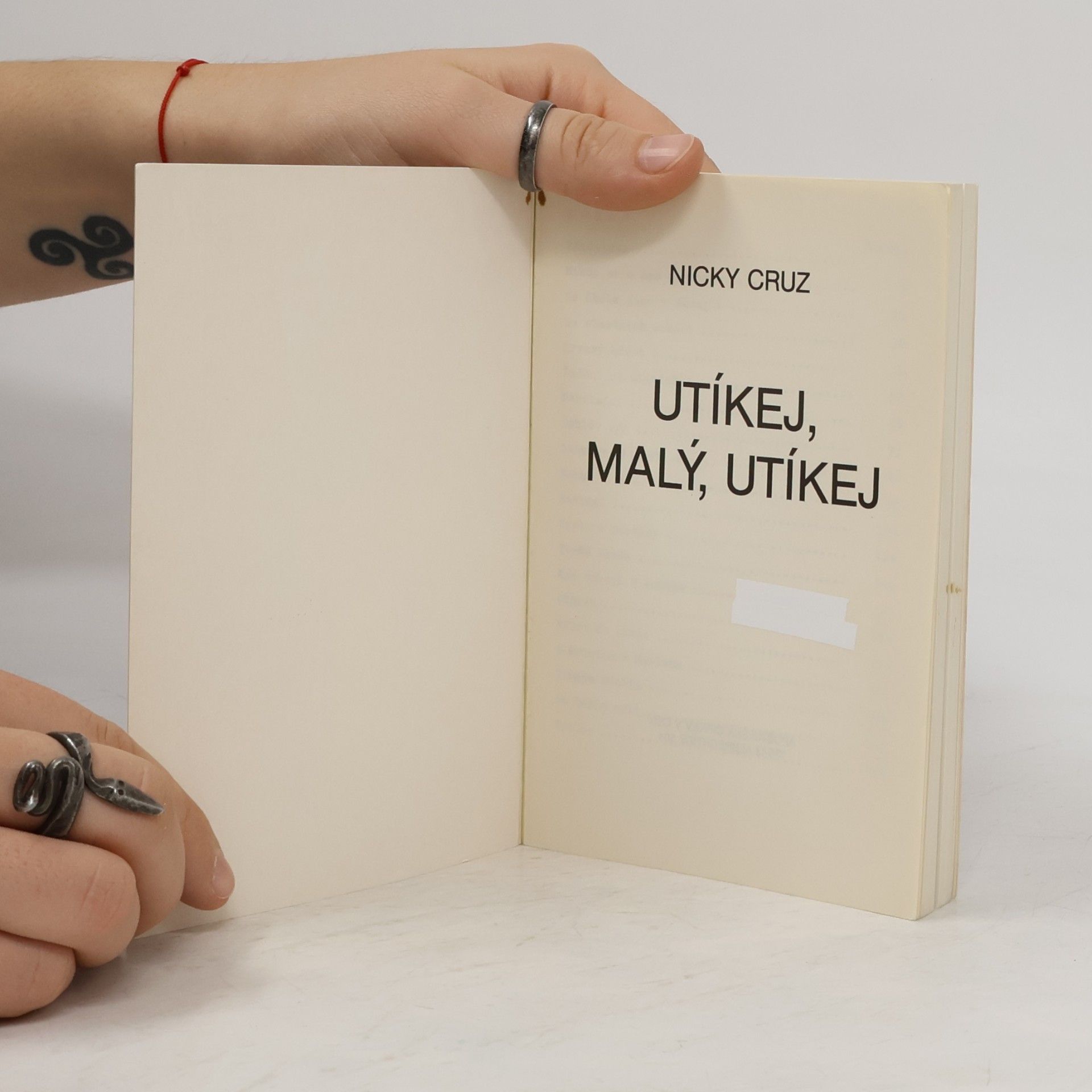 Nicky Cruz Utíkej, malý, utíkej