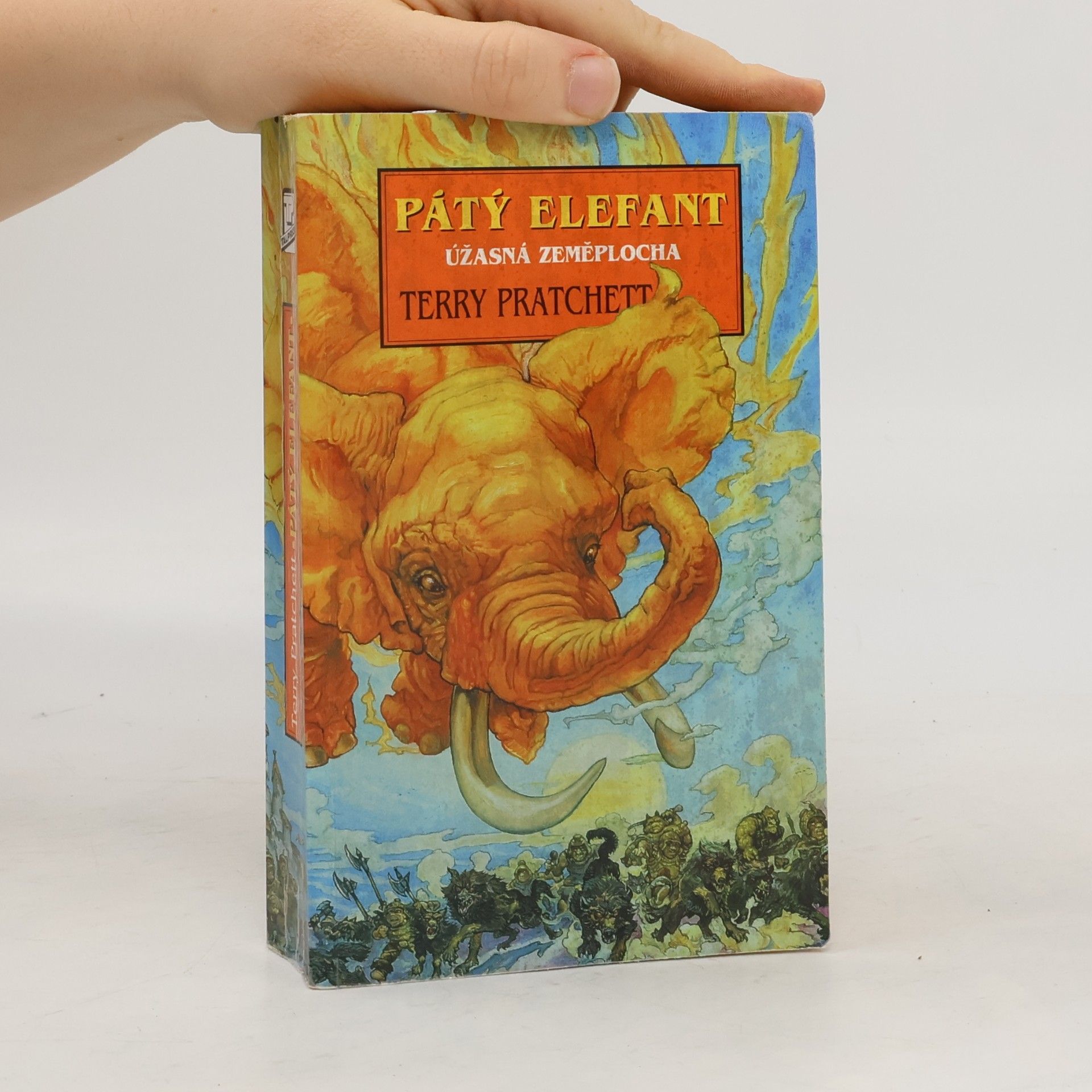 Terry Pratchett Pátý elefant