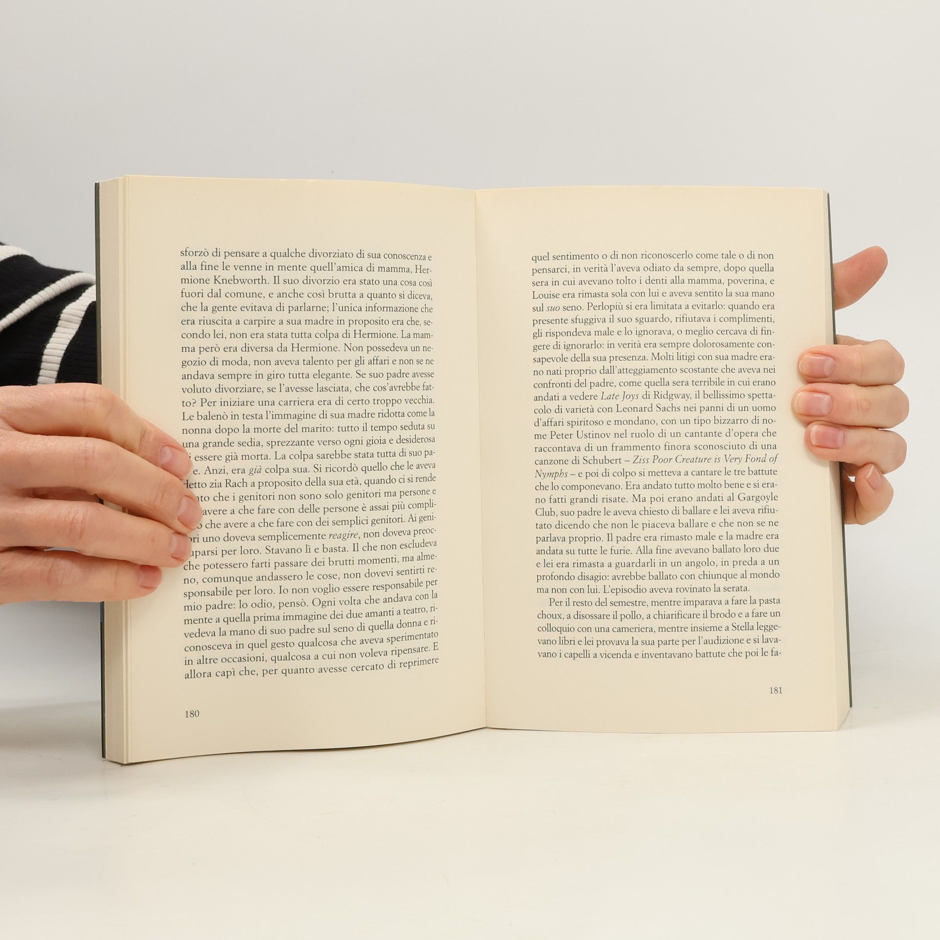 Elizabeth Jane Howard La saga dei Cazalet - 2: Il tempo dell'attesa