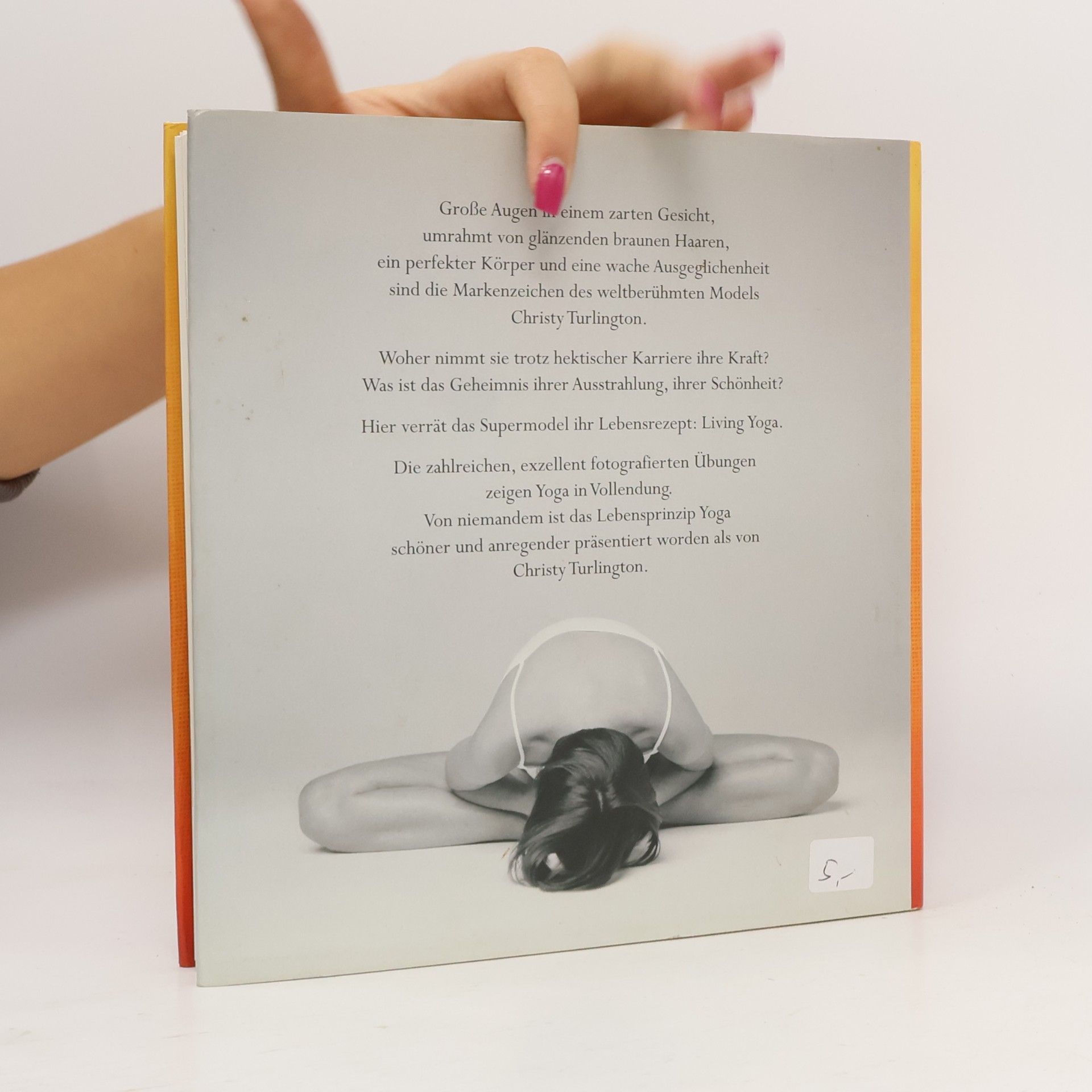 Christy Turlington Living yoga