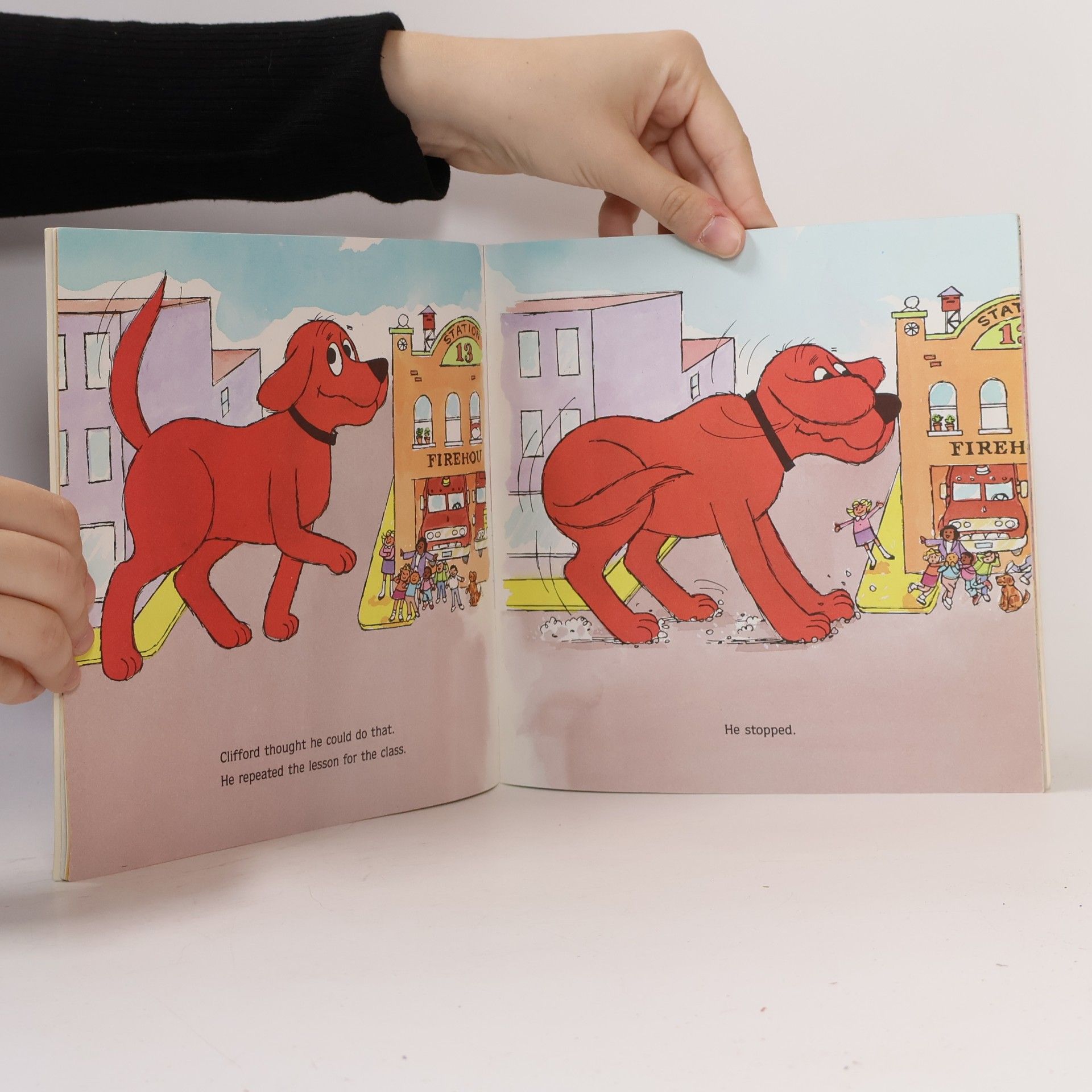 Norman Bridwell Clifford The Big Red Dog: Clifford The Firehouse Dog