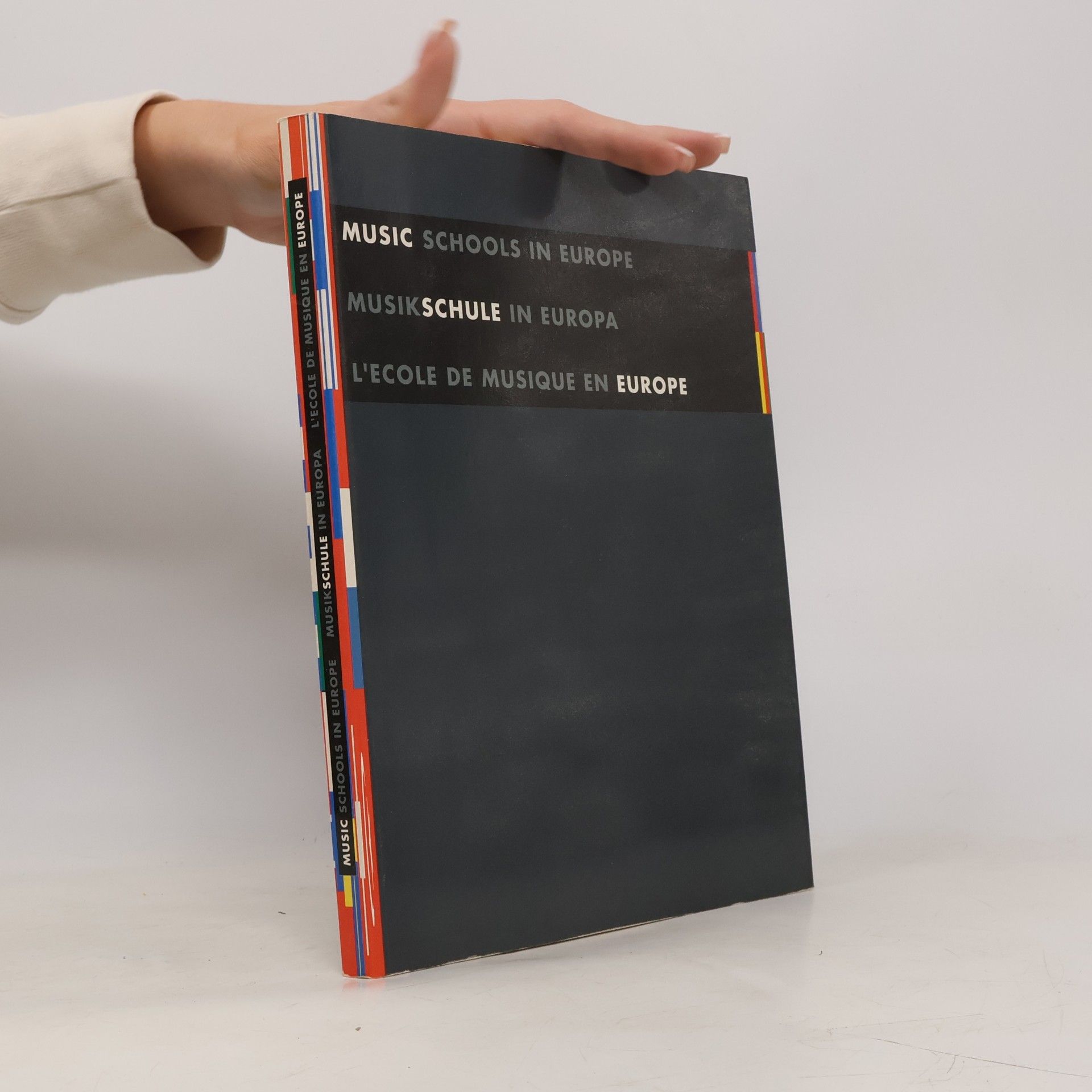 Various authors Music Schools in Europe