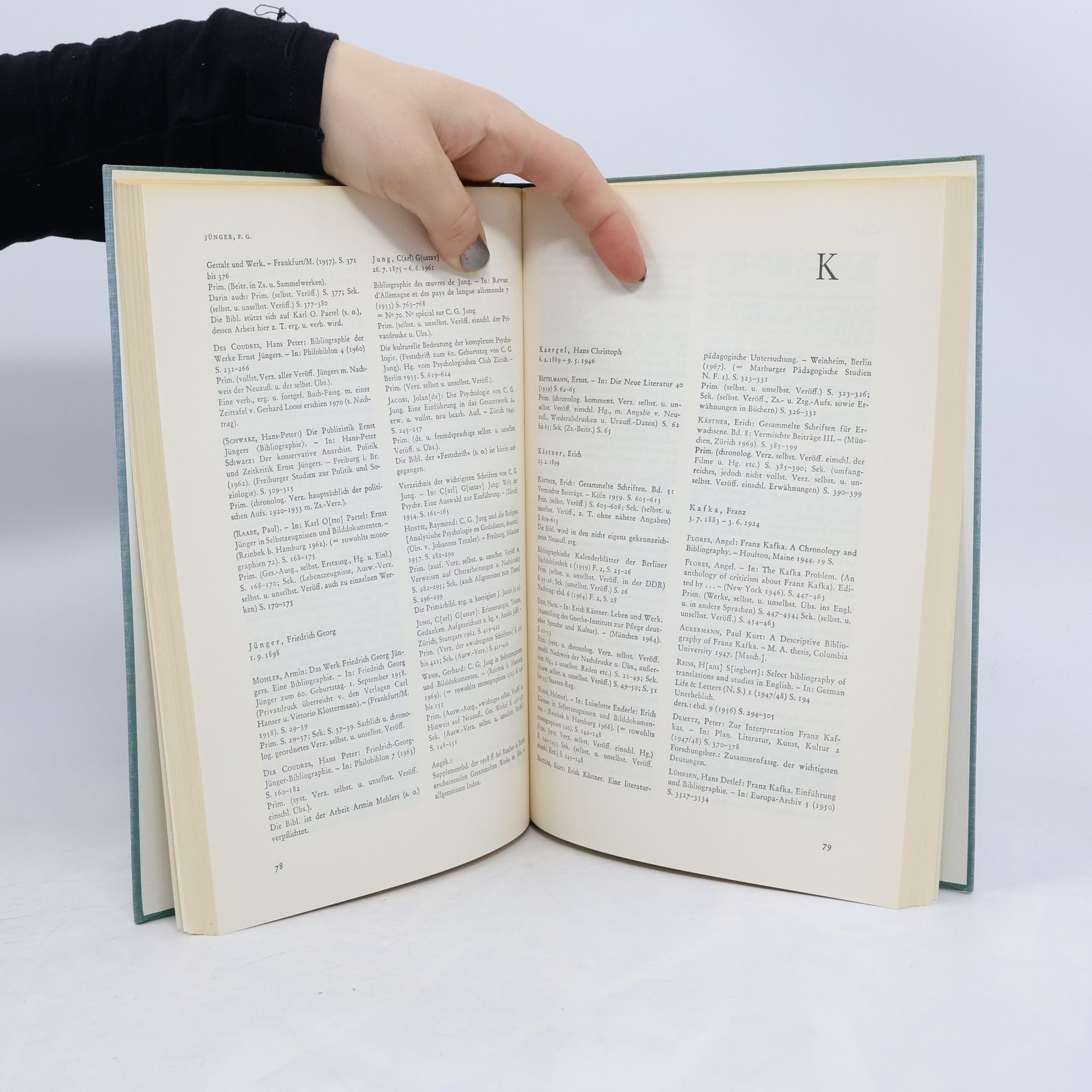 Various authors Handbuch der deutschen Gegenwartsliteratur. Bibliographie der Personalbibliographien