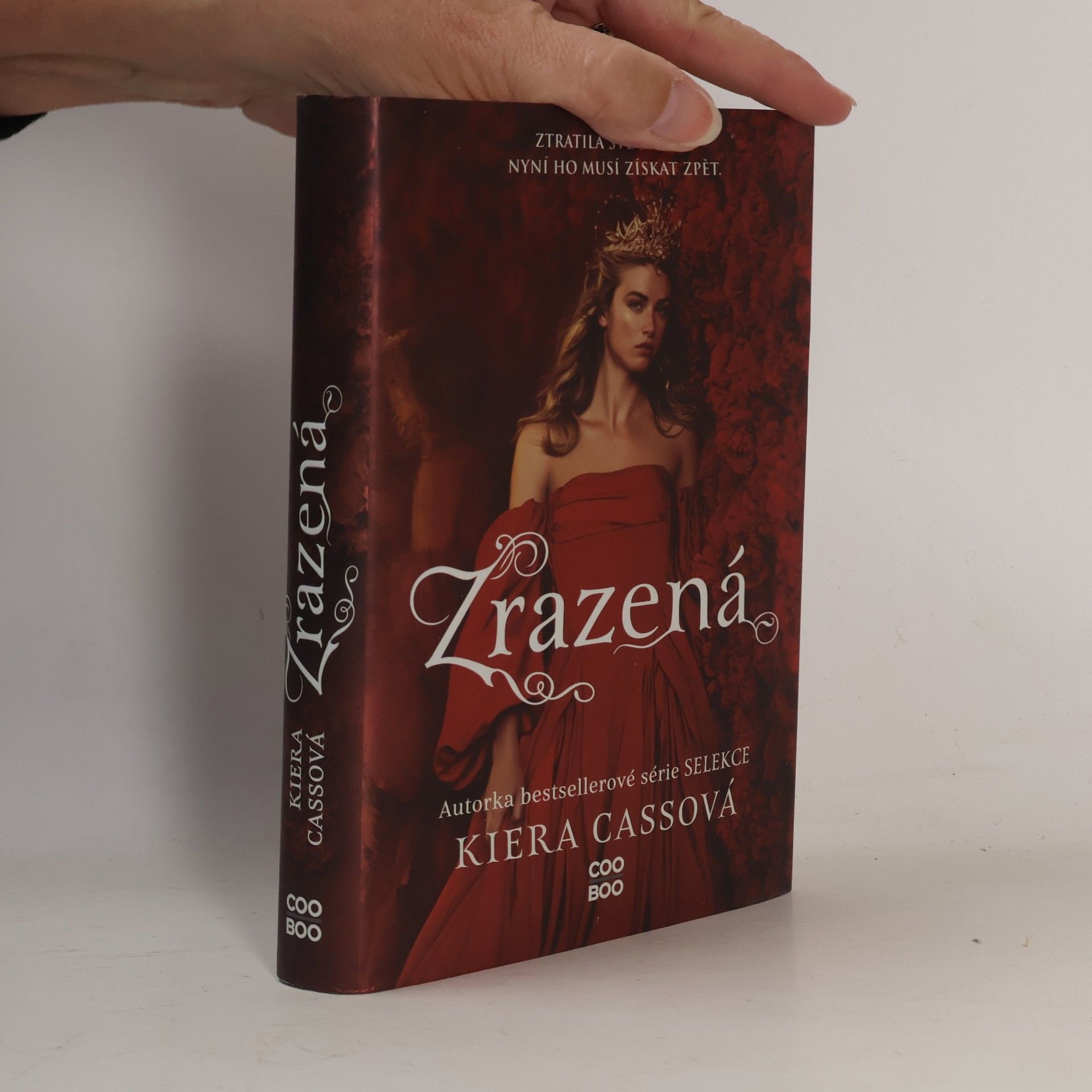 Kiera Cass Zrazená