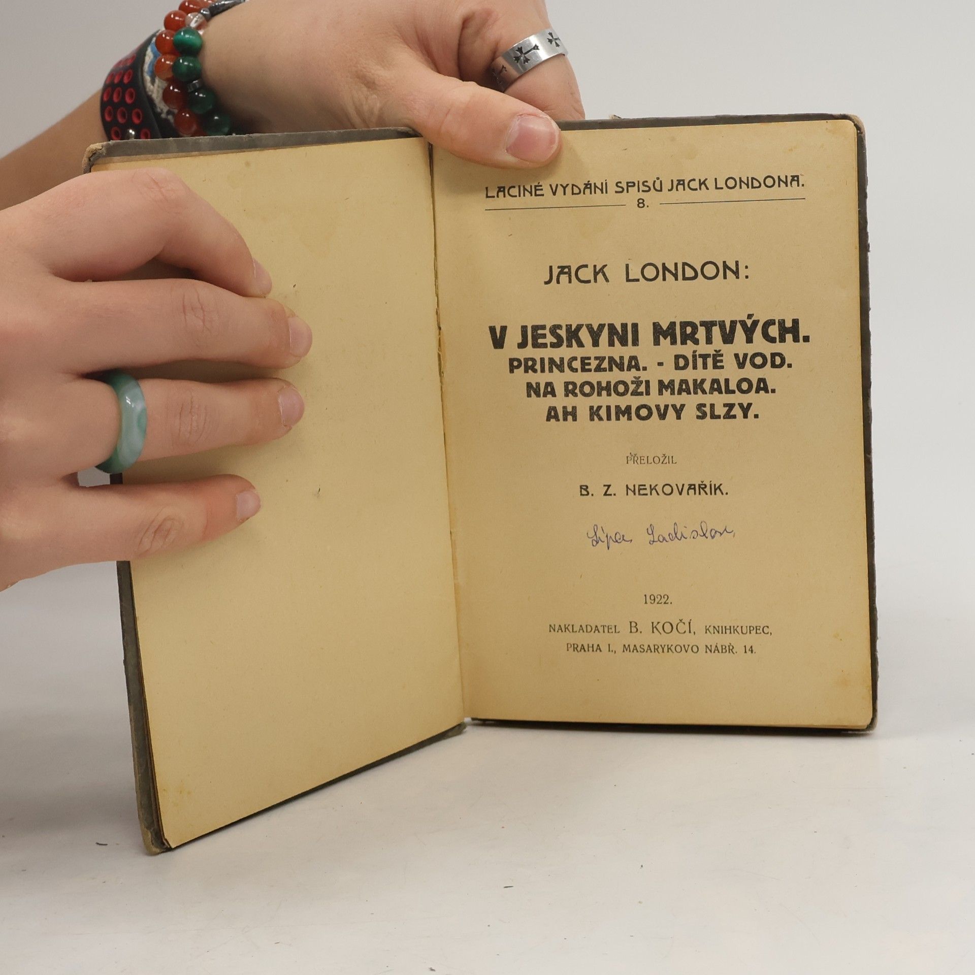 Jack London V jeskyni mrtvých. Princezna. Dítě vod. Na rohoži Makaloa. Ah Kimovy slzy