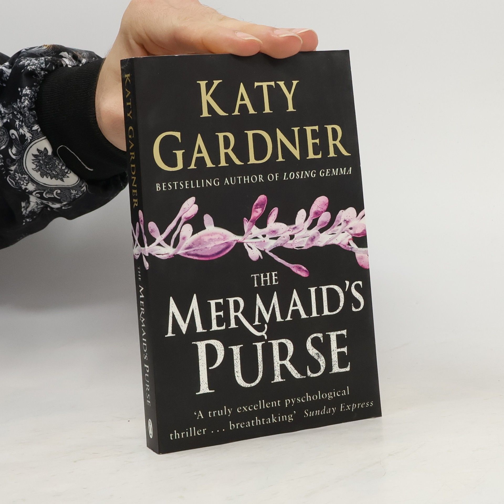 Katy Gardner The Mermaid's Purse