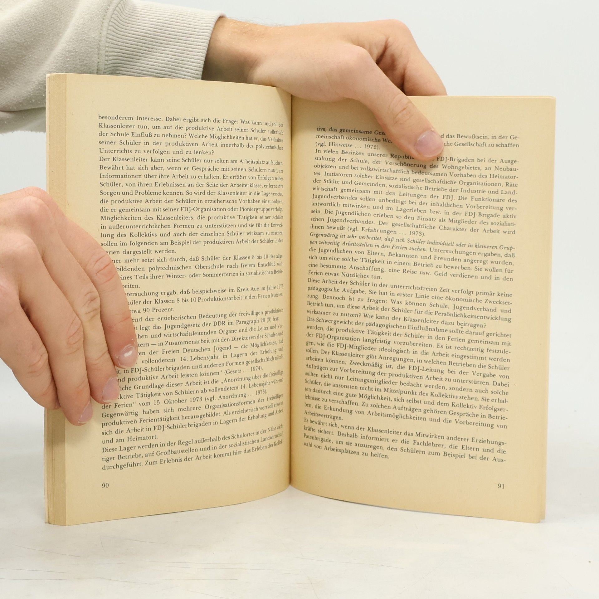 Autorenkollektiv Der Klassenleiter und die außerunterrichtliche Tätigkeit