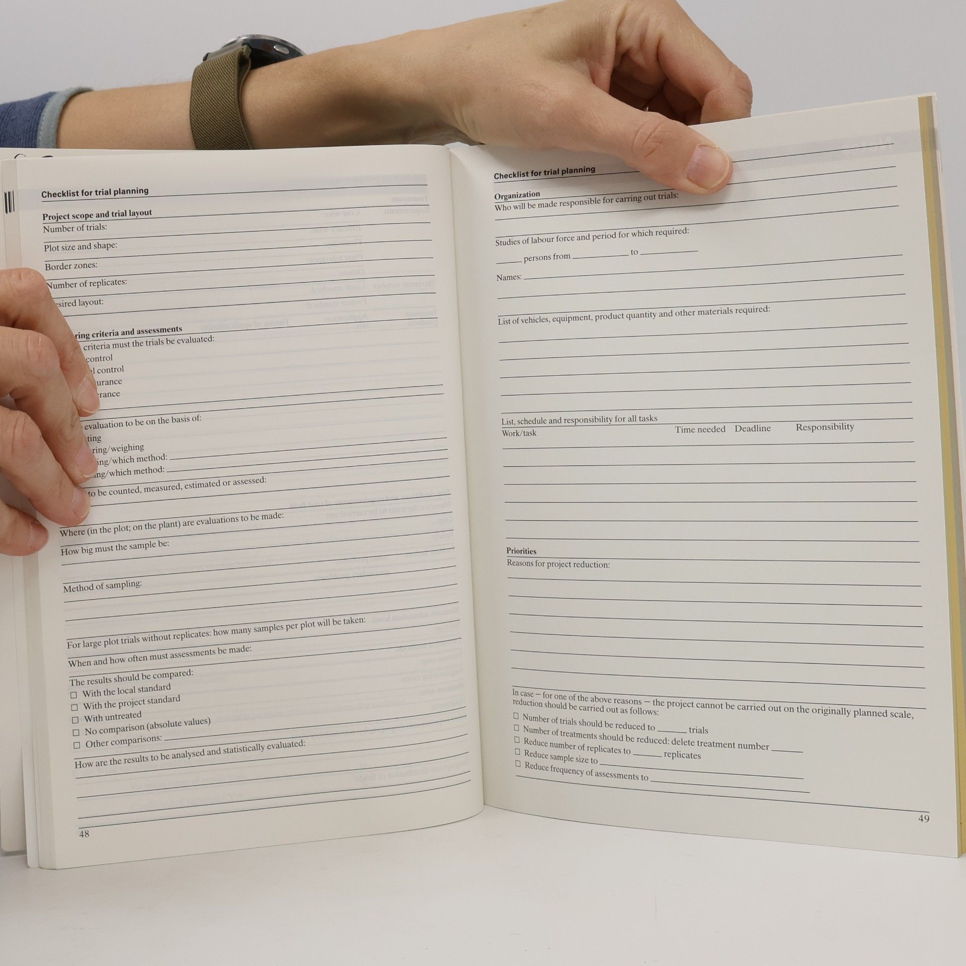 Ciba-Geigy Manual for Field Trials in Plant Protection