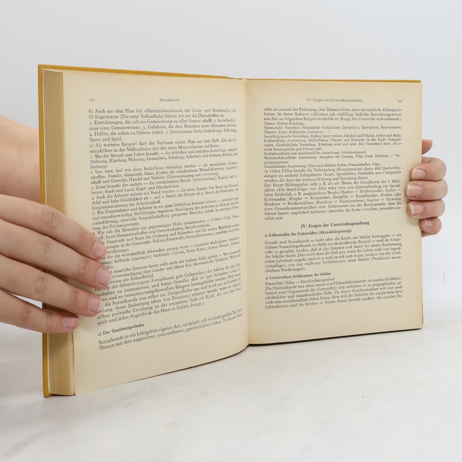 Prestel UNTERRICHTSFÜHRUNG UND UNTERRICHTSGESTALTUNG IN DER VOLKSSCHULE