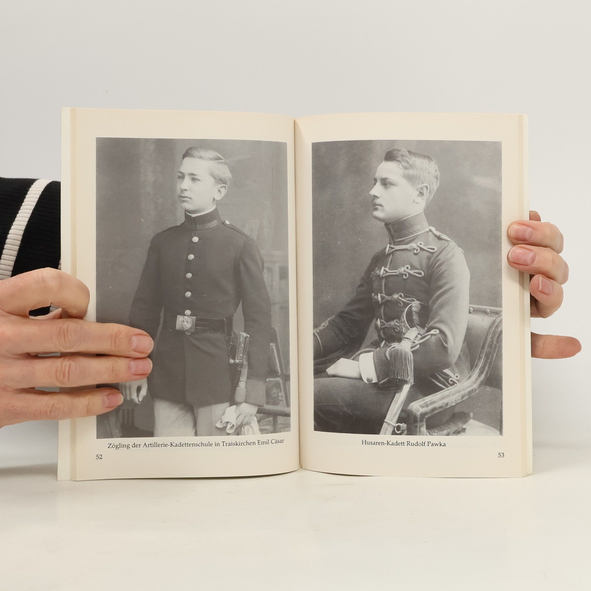 Jo rg C. Steiner Die Rang- und Distinktionsabzeichen in der k.u.k. Armee