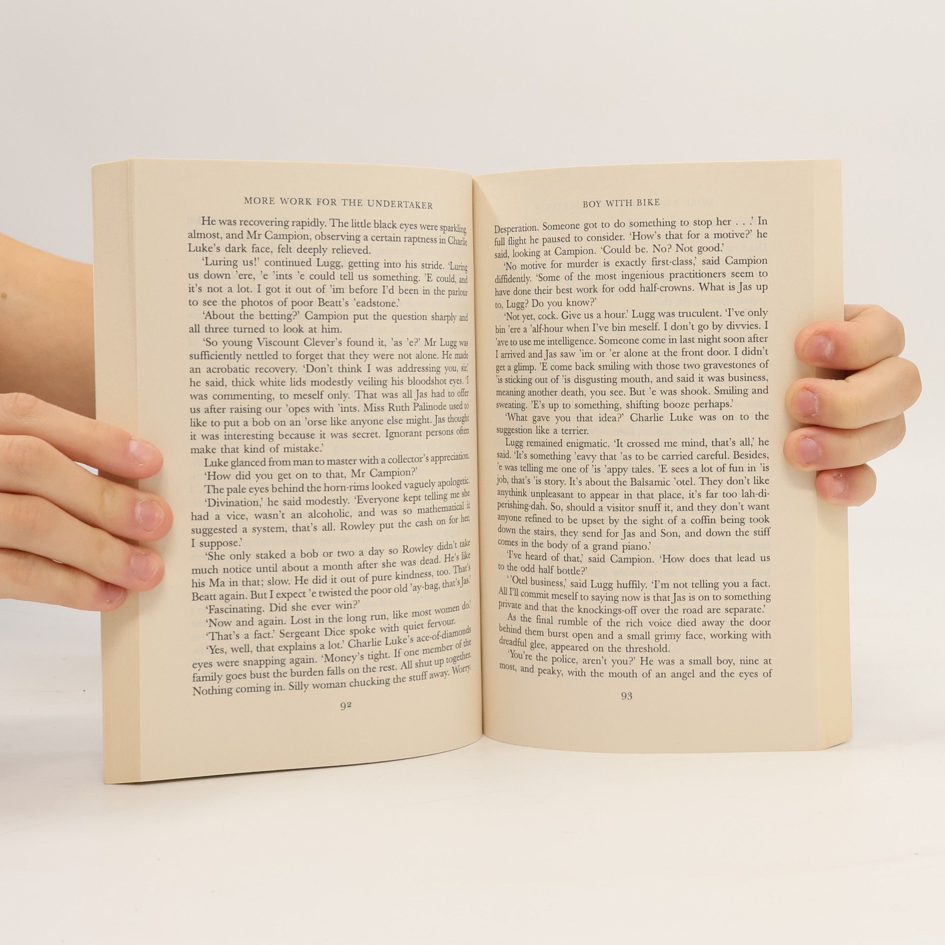 Margery Allingham More Work for the Undertaker