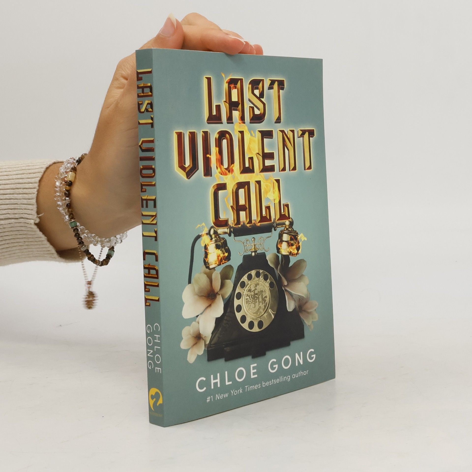 Last Violent Call: Two captivating novellas from a #1 New York Times bestselling author