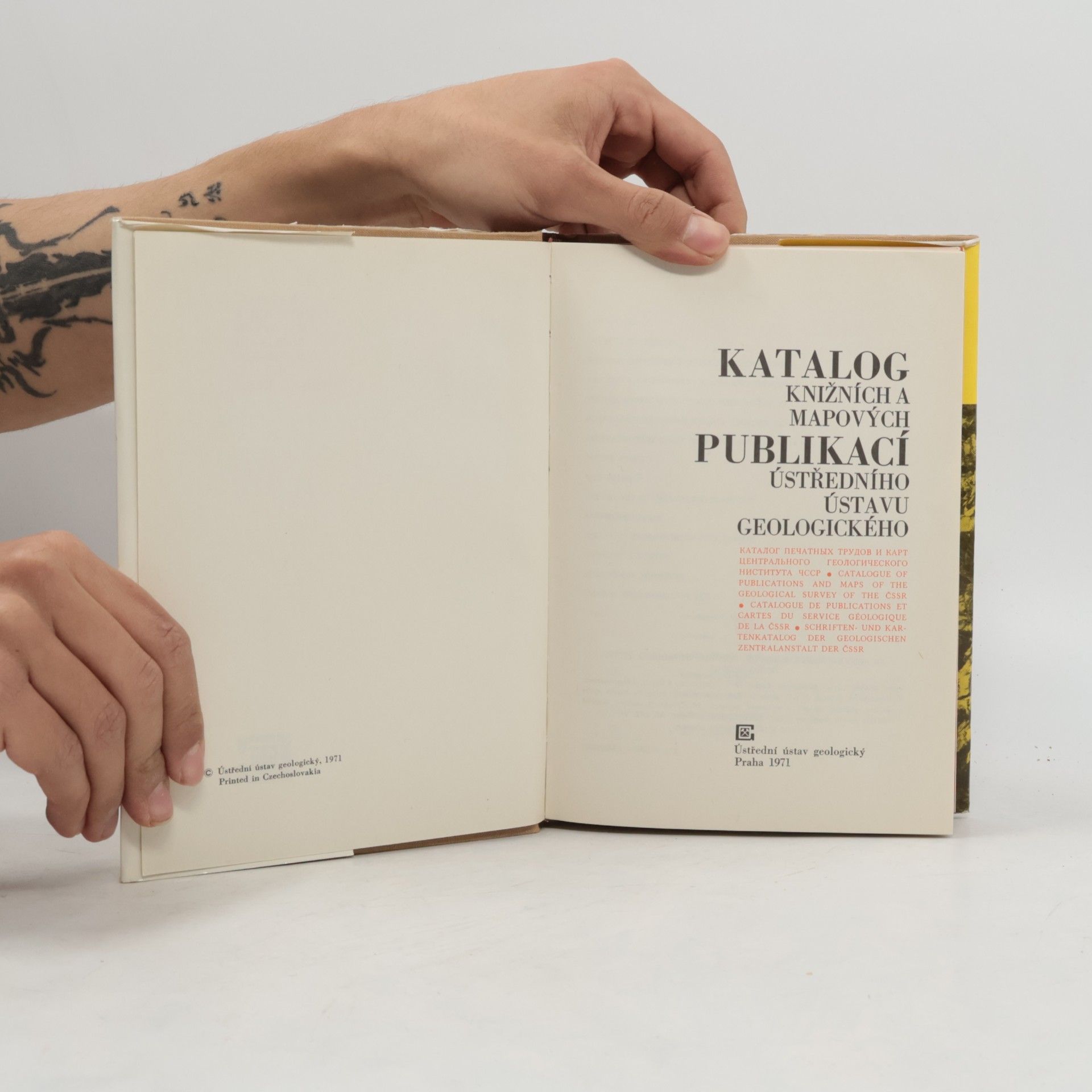 Kolektiv autorů Katalog knižních a mapových publikací Ústředního ústavu geologického