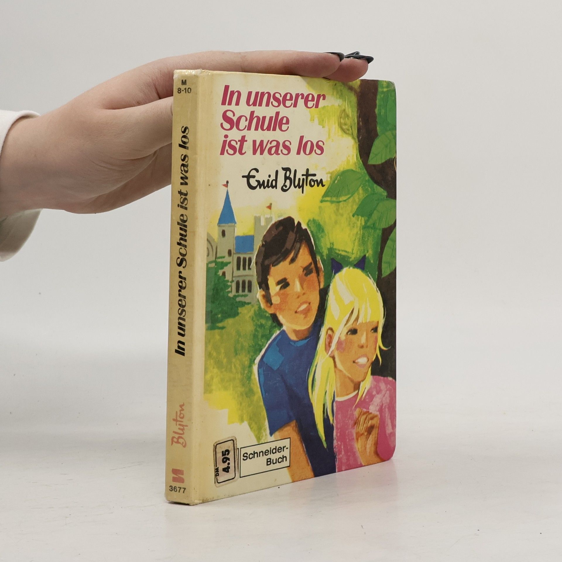 Enid Blyton In unserer Schule ist was los