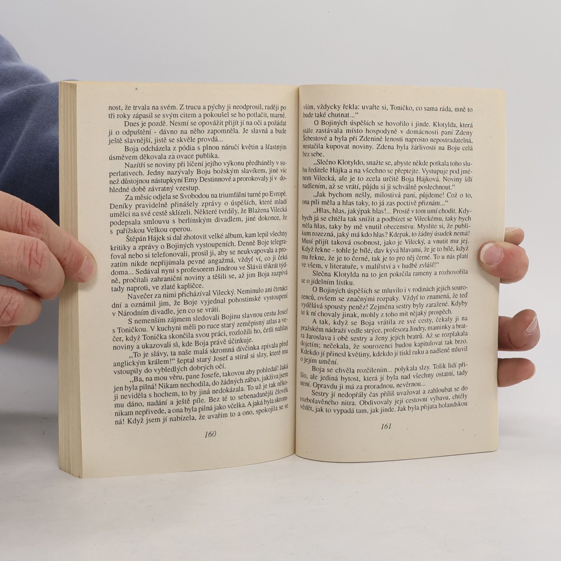Fringilla Zářící svět