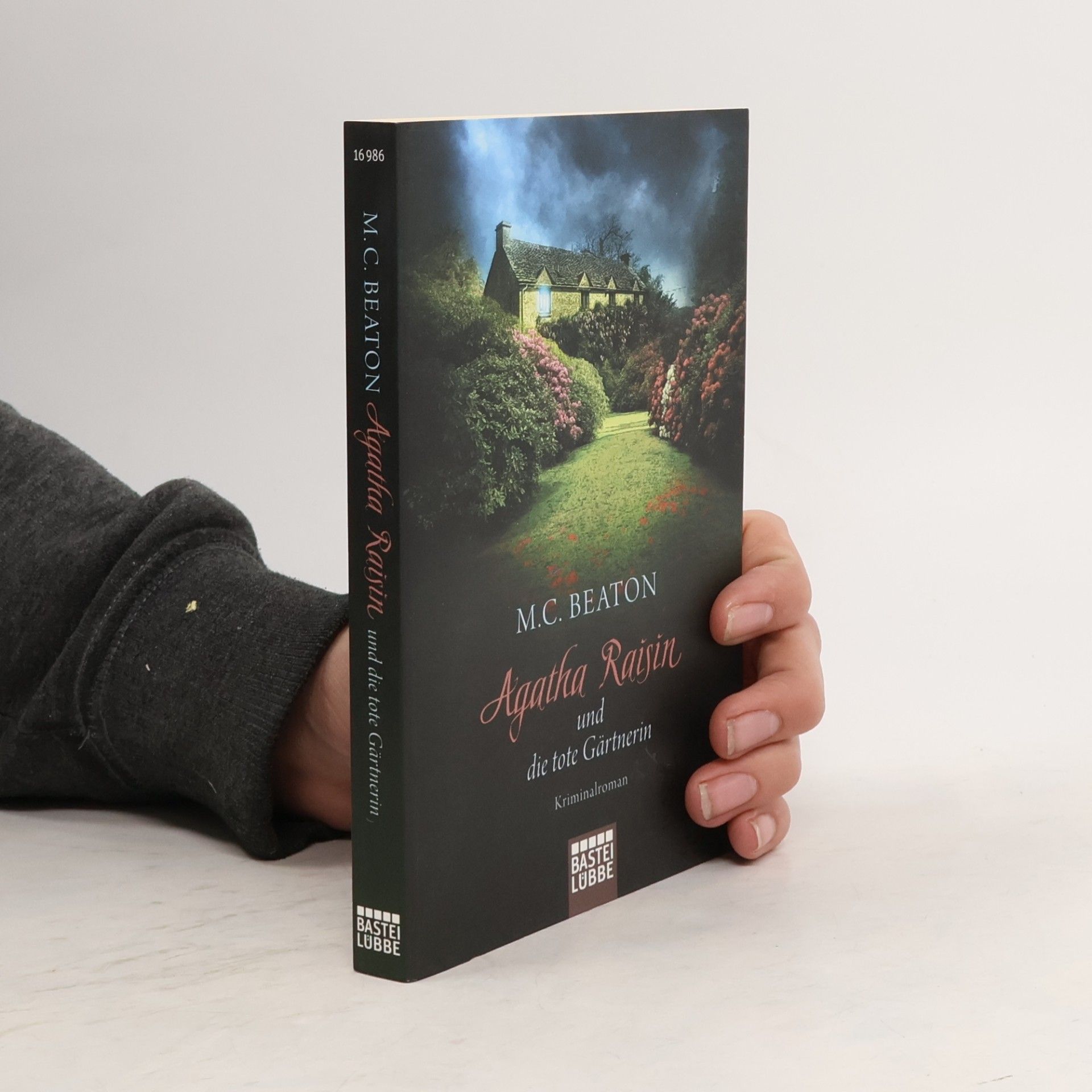Agatha Raisin und die tote Gärtnerin