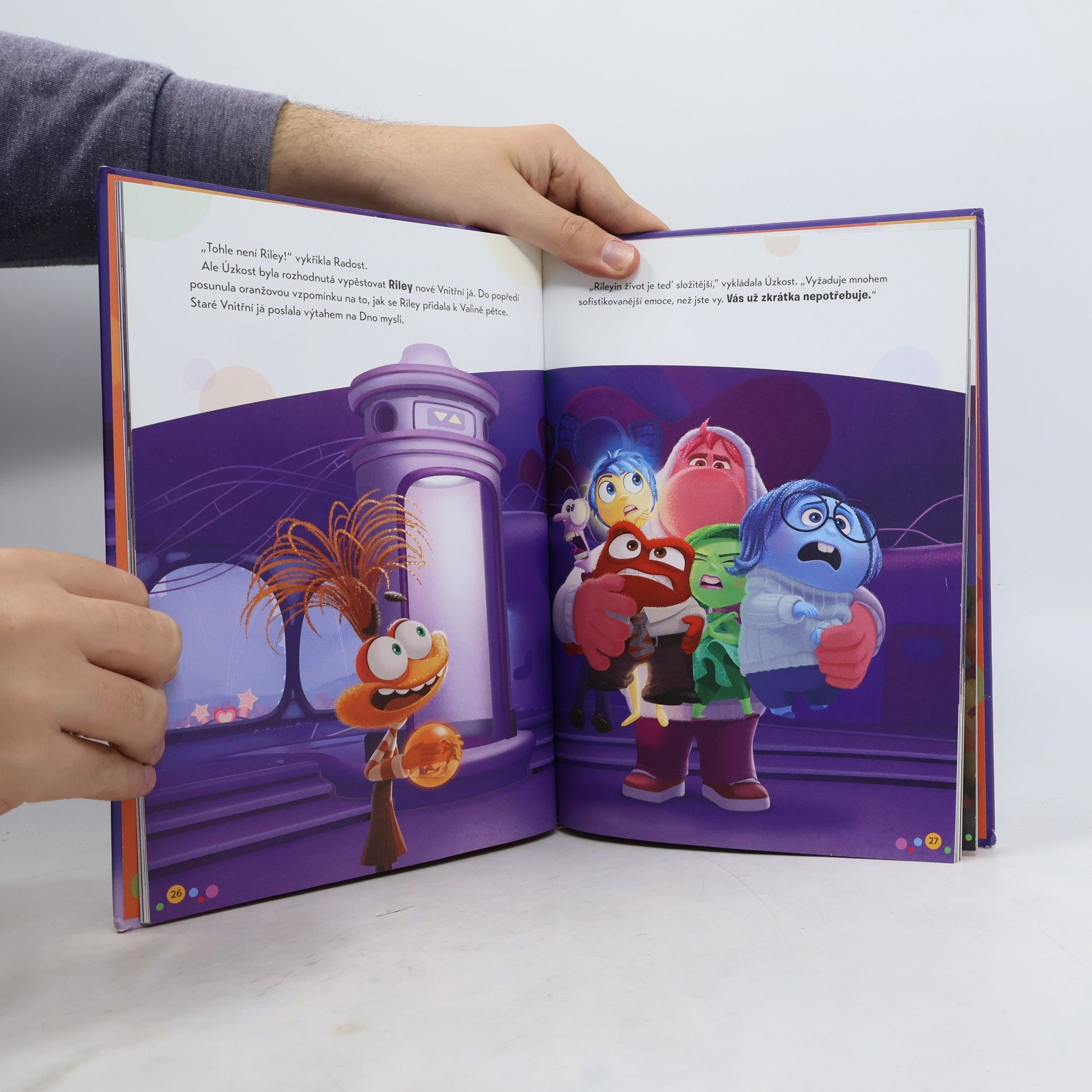 Various authors V hlavě 2 - Příběh podle filmu