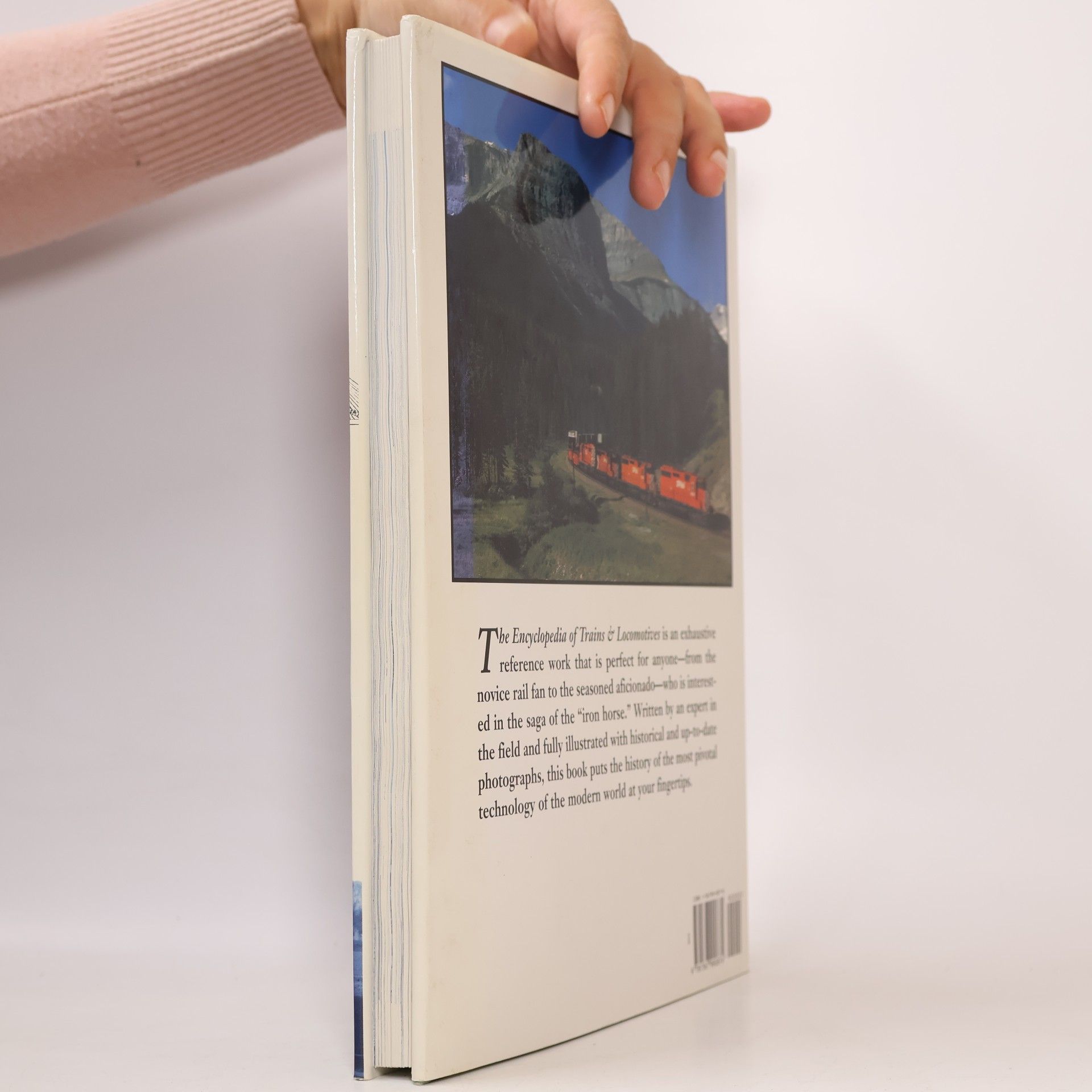 C. J. Riley The Encyclopedia of Trains & Locomotives