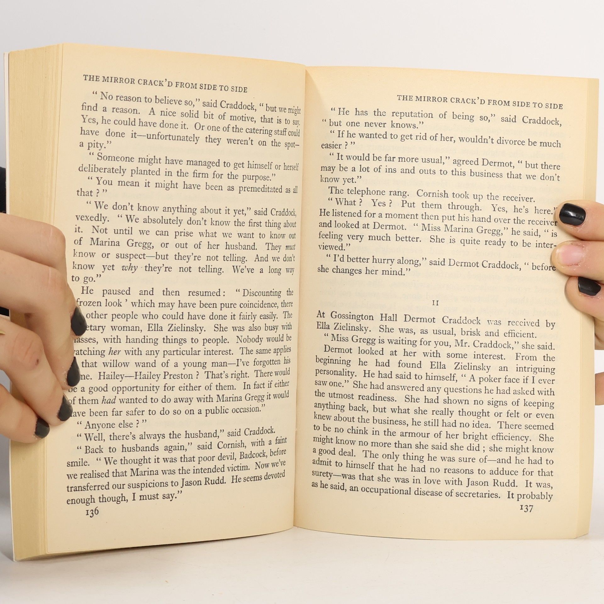 Agatha Christie Crime Club Choice: The Mirror Crack'd from Side to Side