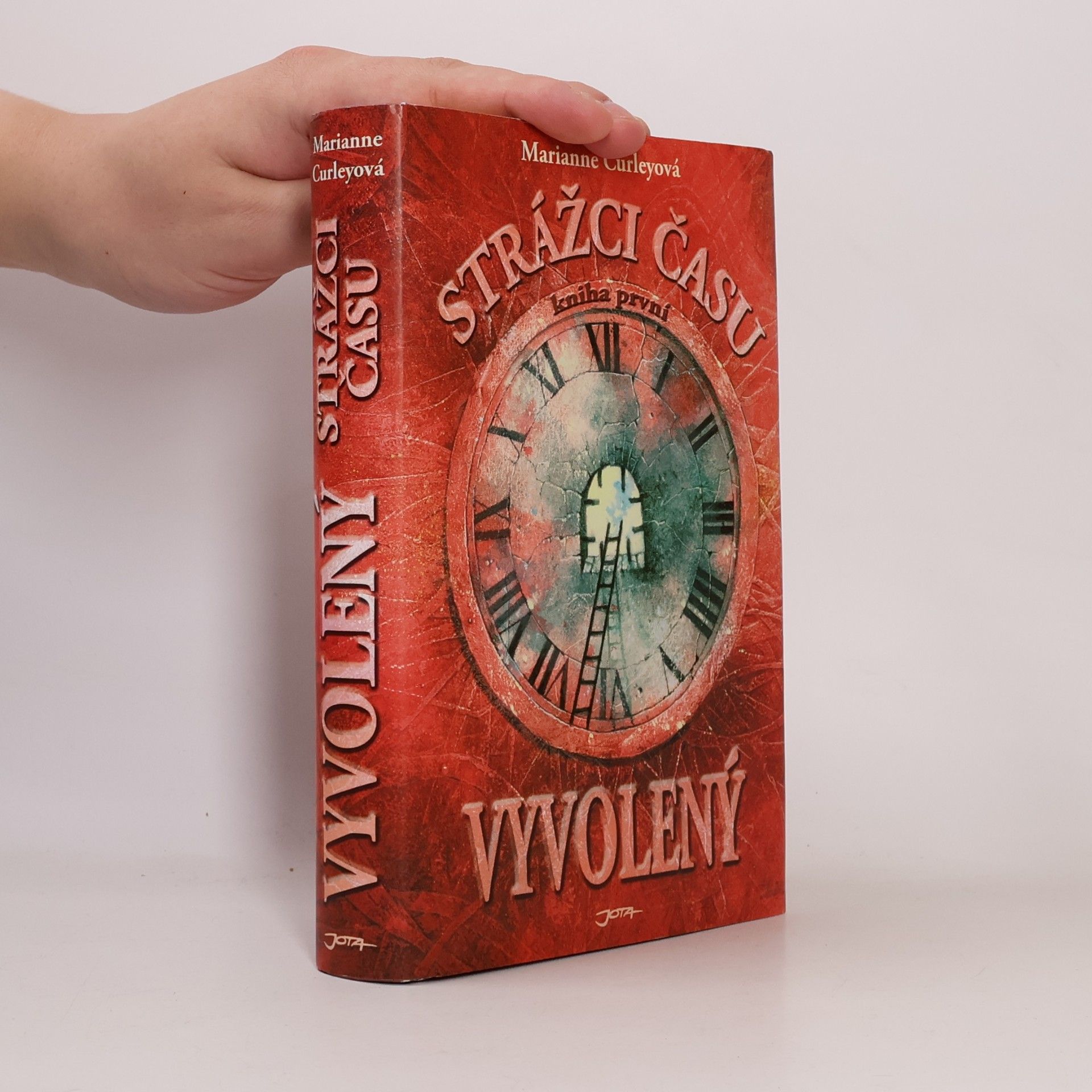 Marianne Curley Strážci času: Vyvolený