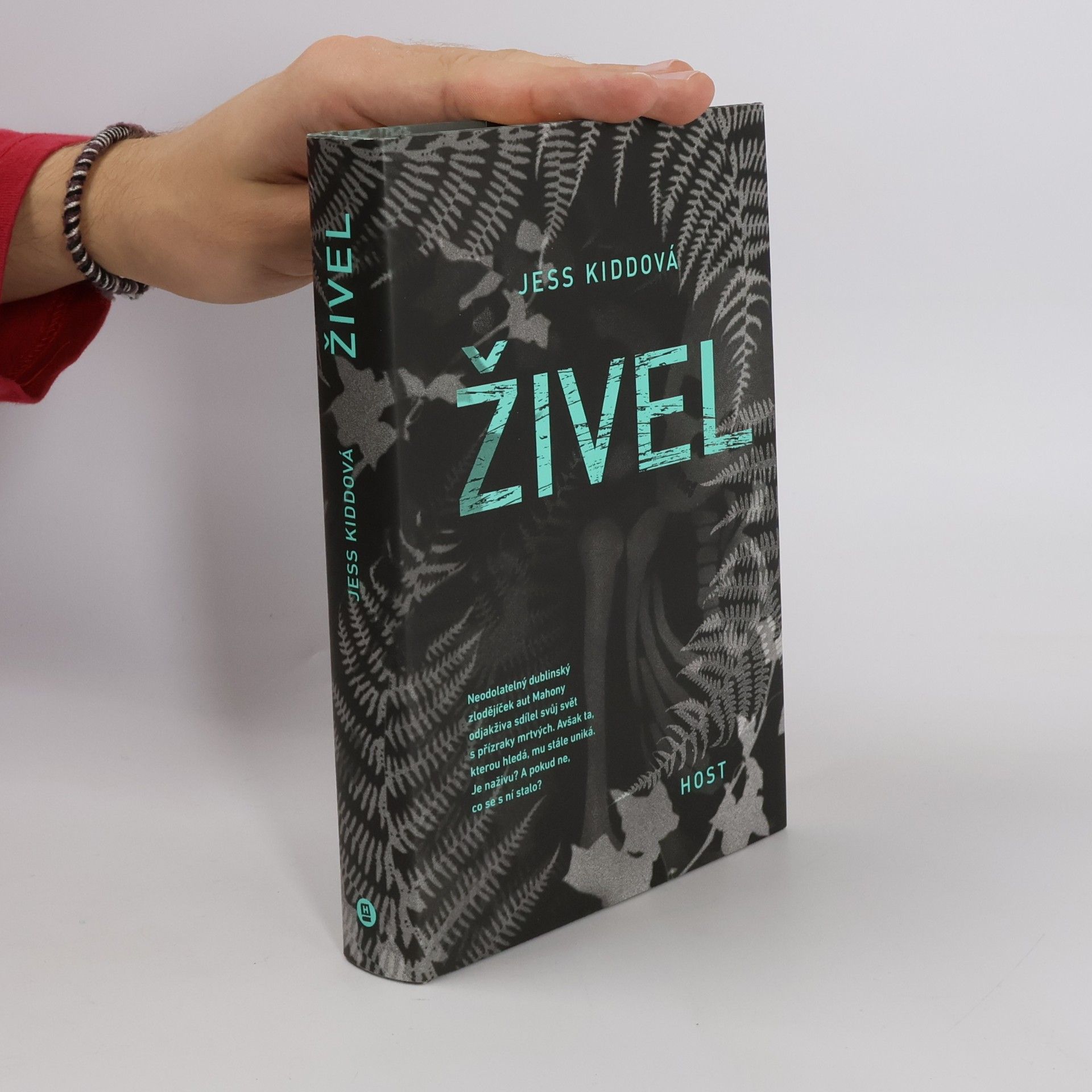 Jess Kidd Živel