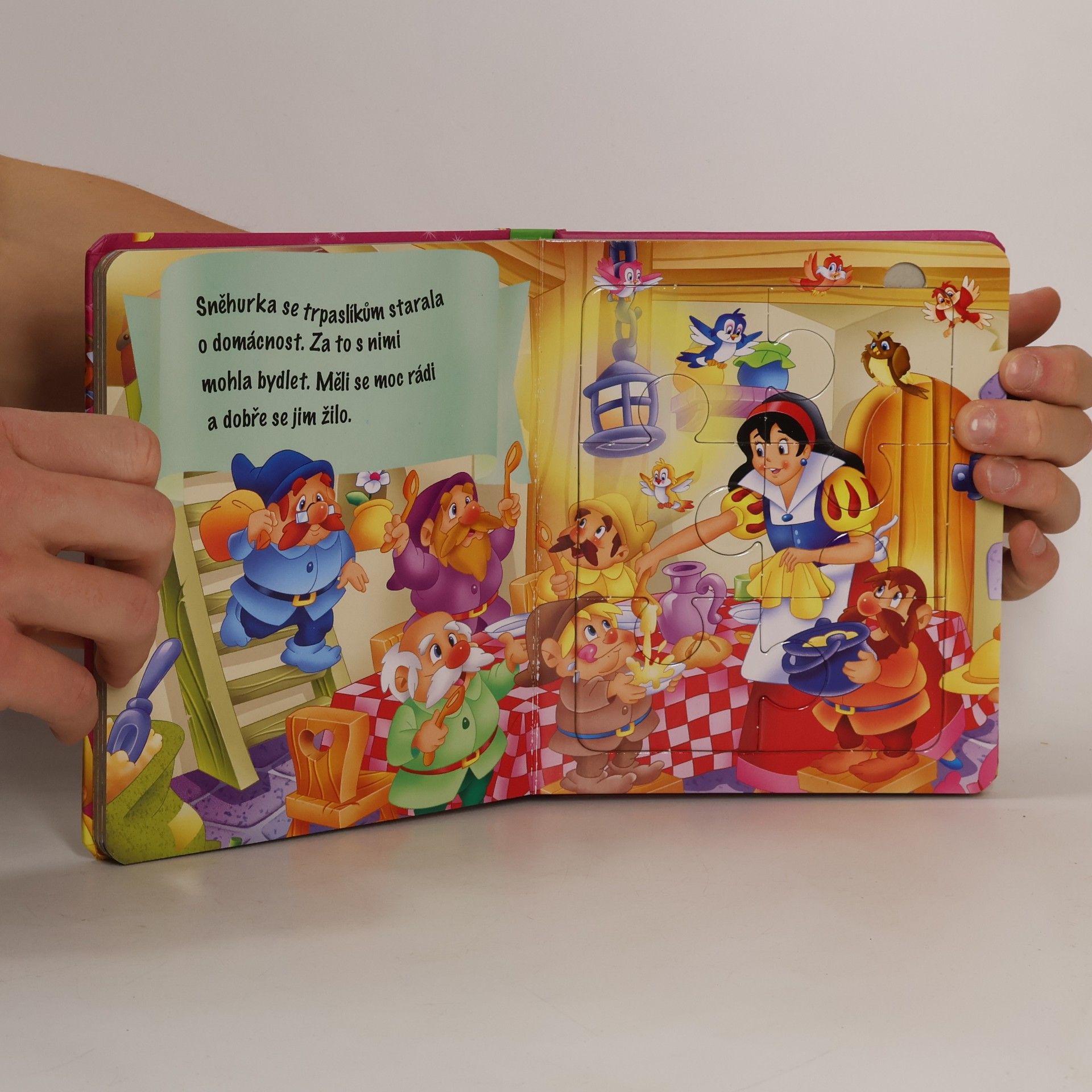 Various authors Skládačková knížka Sněhurka
