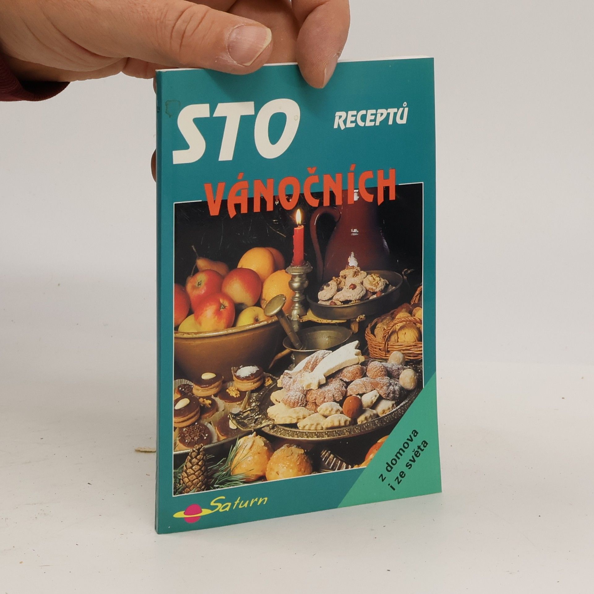 Sto receptů vánočních