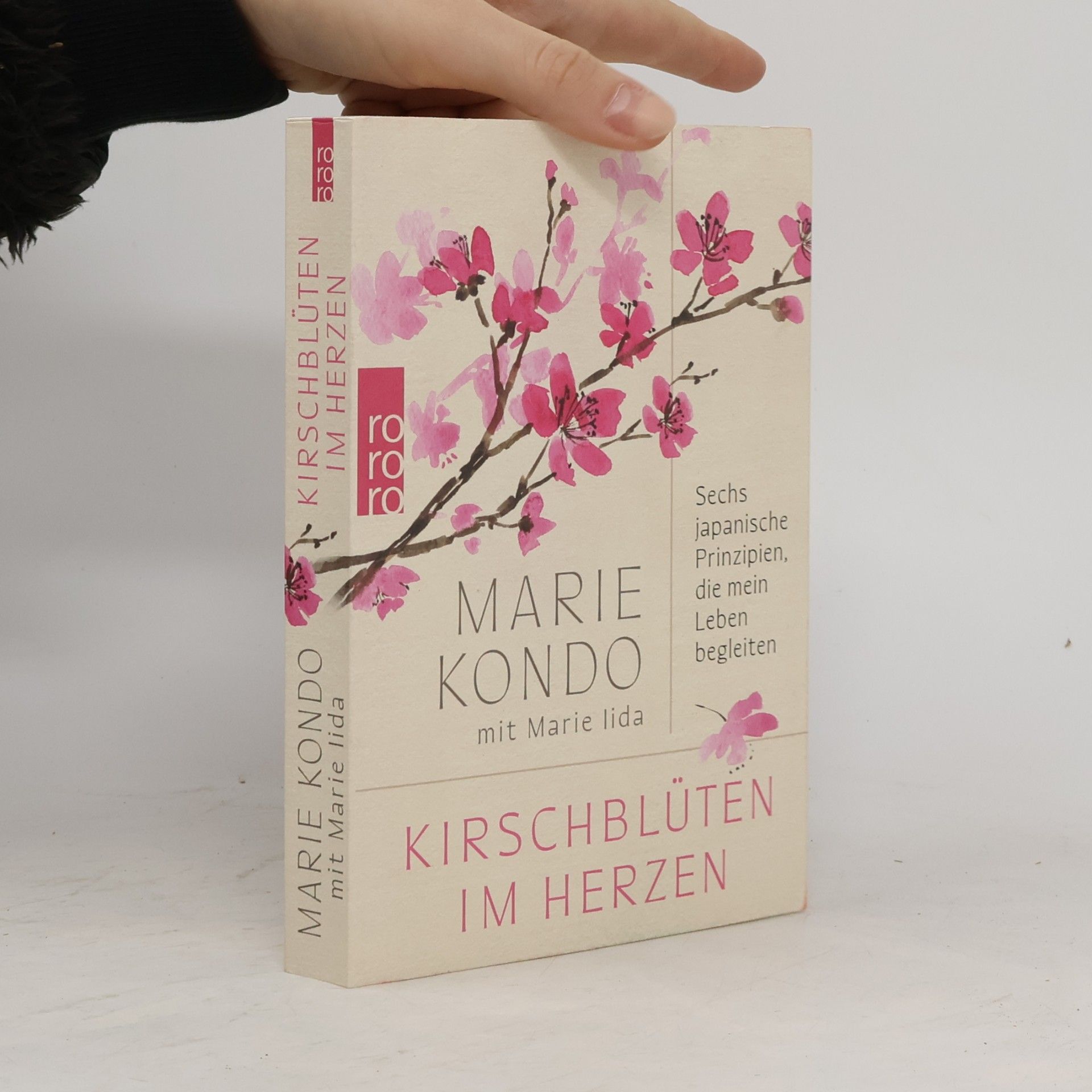 Marie Kondo Kirschblüten im Herzen